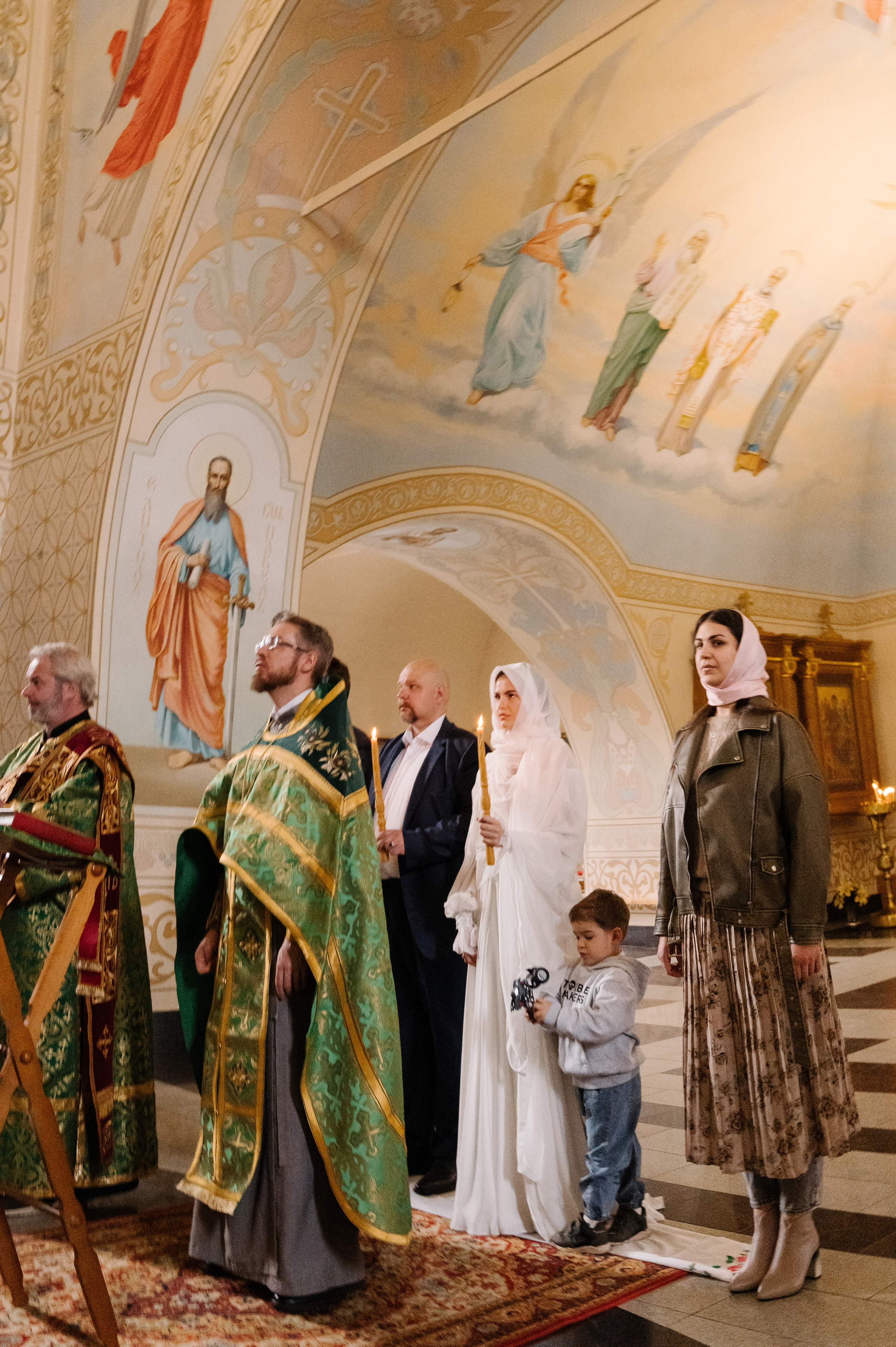 Венчание. Профессиональный фотограф беременности в СПБ. Стильные фотосессии беременности в стиле минимализм и классическая фотография