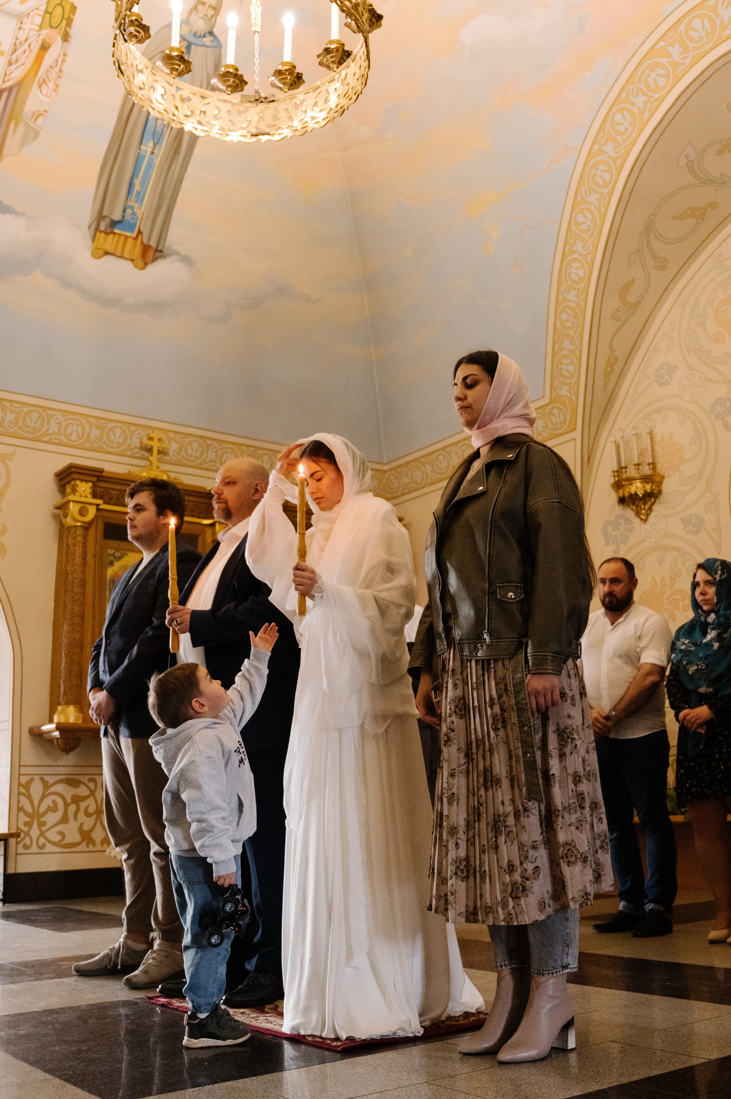Венчание. Профессиональный фотограф беременности в СПБ. Стильные фотосессии беременности в стиле минимализм и классическая фотография