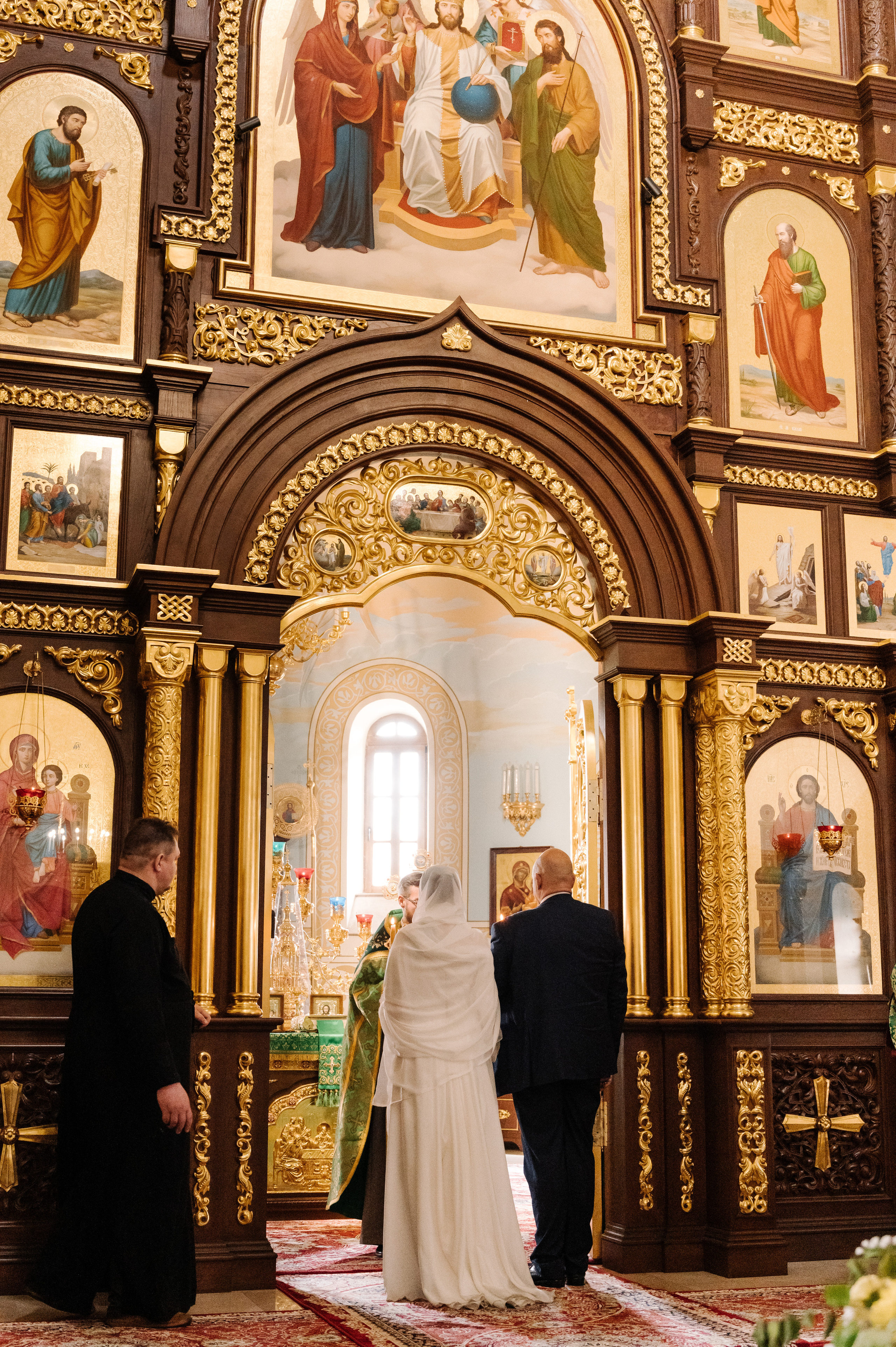 Венчание. Профессиональный фотограф беременности в СПБ. Стильные фотосессии беременности в стиле минимализм и классическая фотография