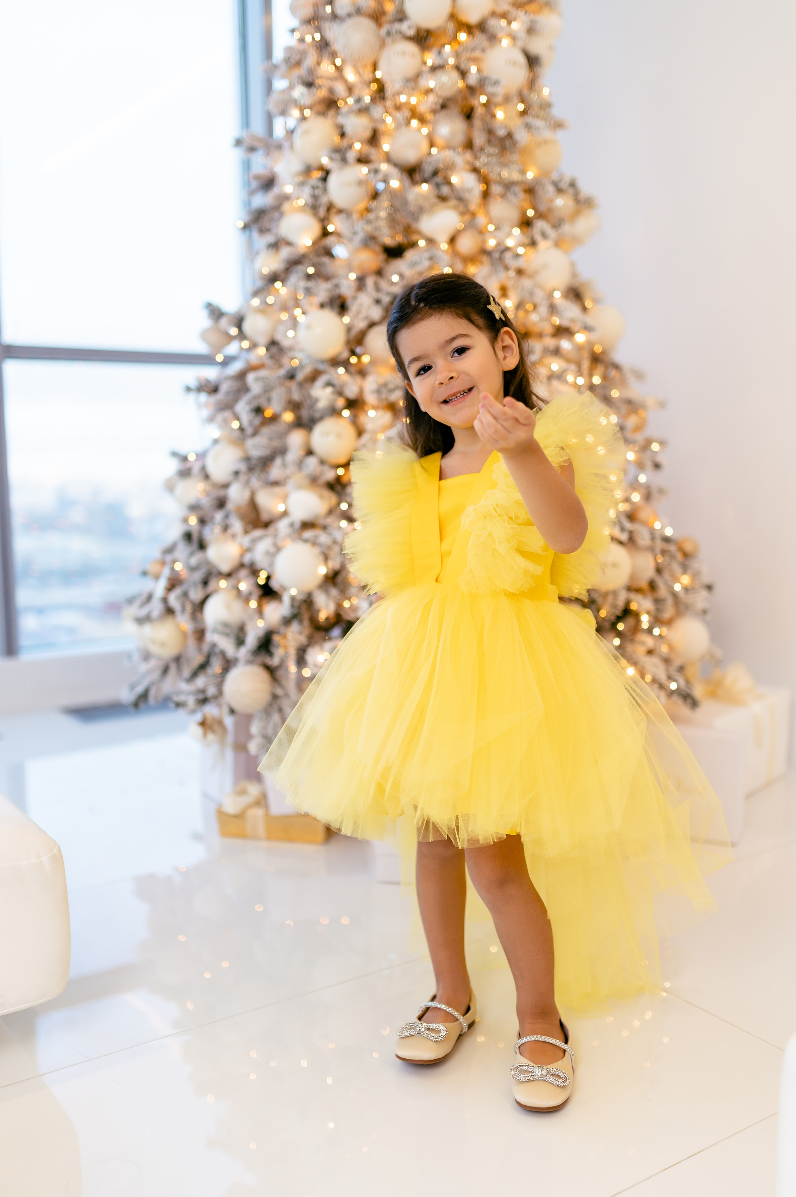 Анна. Профессиональный фотограф беременности в СПБ. Стильные фотосессии беременности в стиле минимализм и классическая фотография