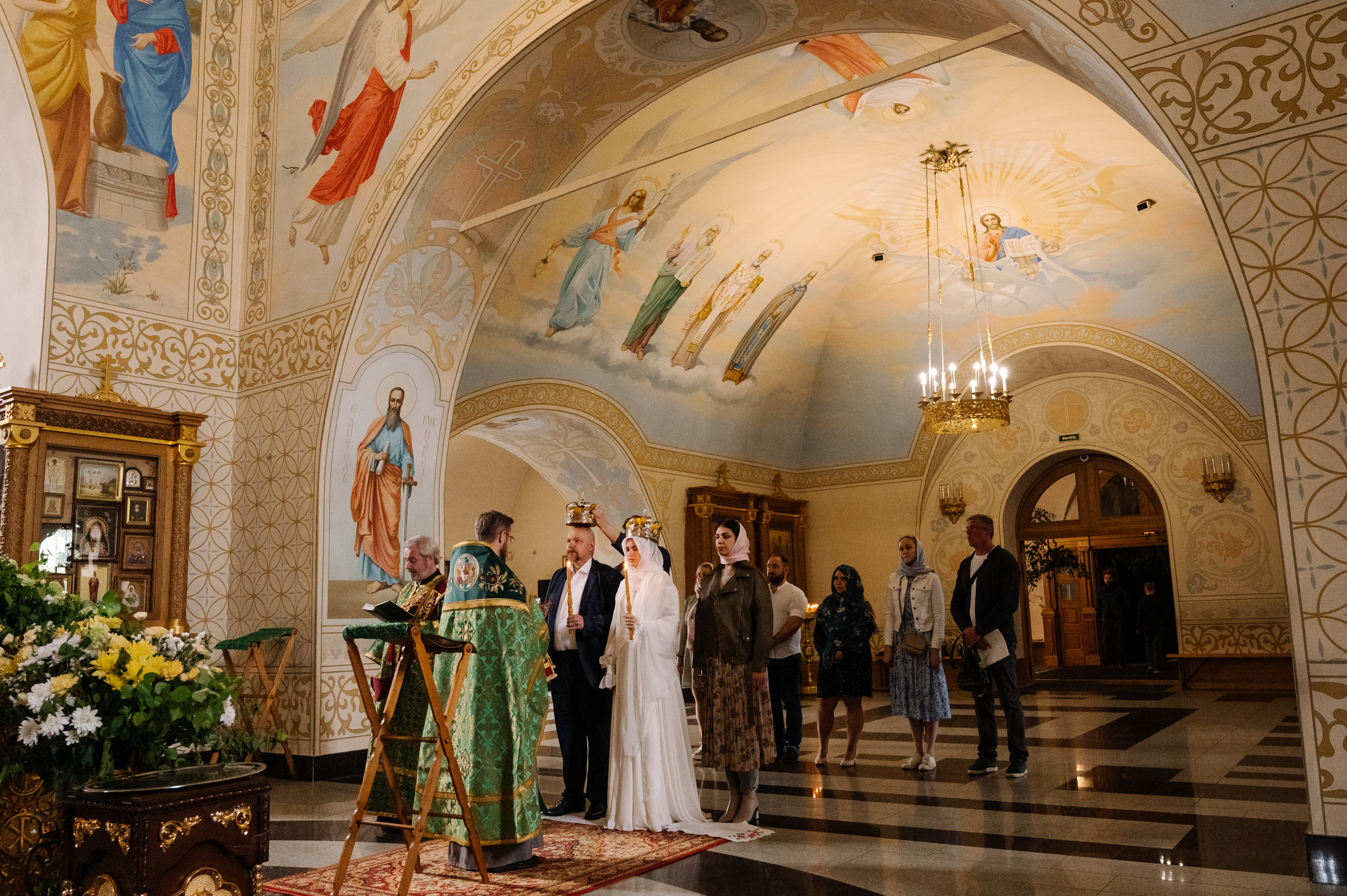 Венчание. Профессиональный фотограф беременности в СПБ. Стильные фотосессии беременности в стиле минимализм и классическая фотография