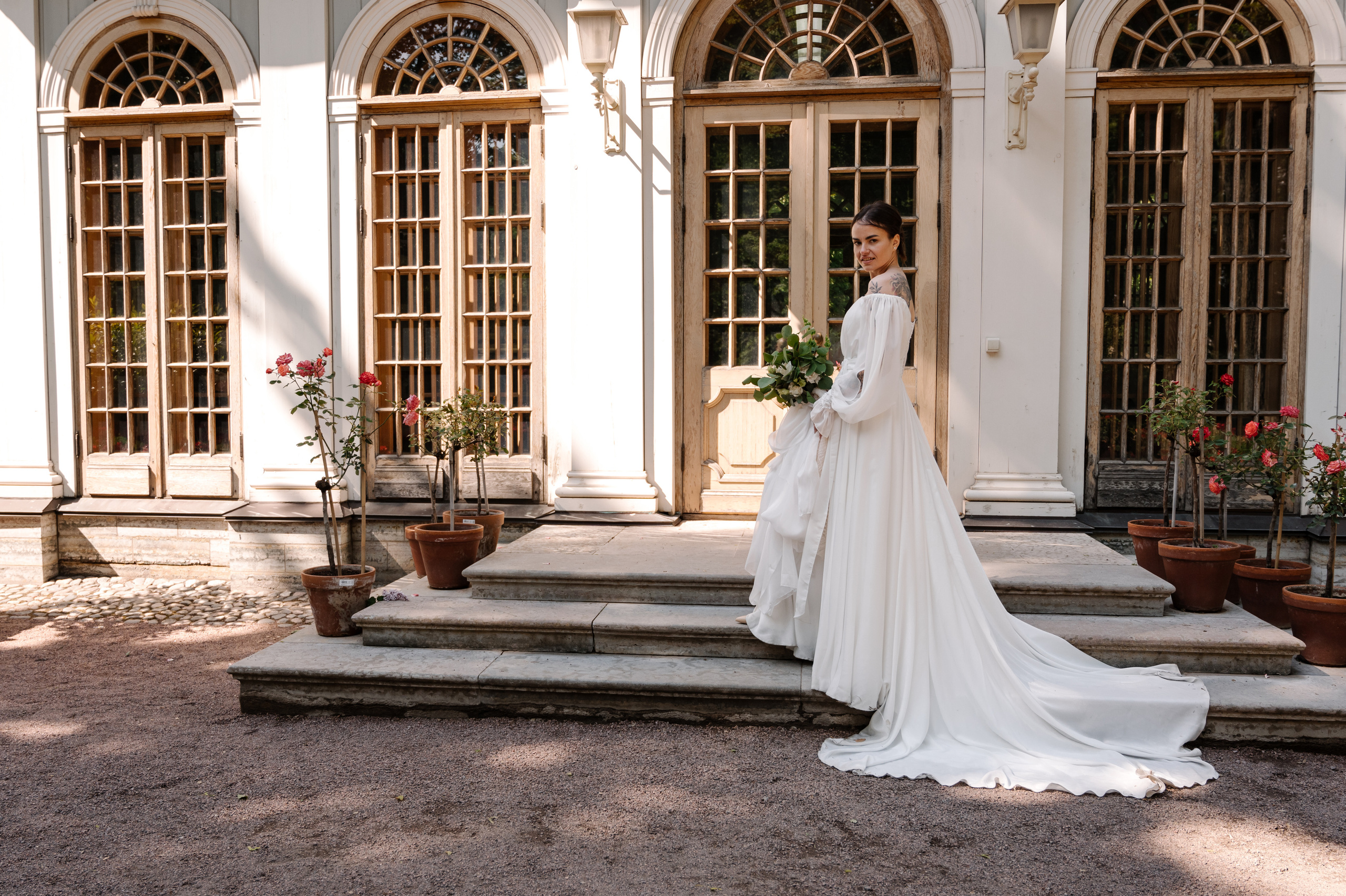 Венчание. Профессиональный фотограф беременности в СПБ. Стильные фотосессии беременности в стиле минимализм и классическая фотография