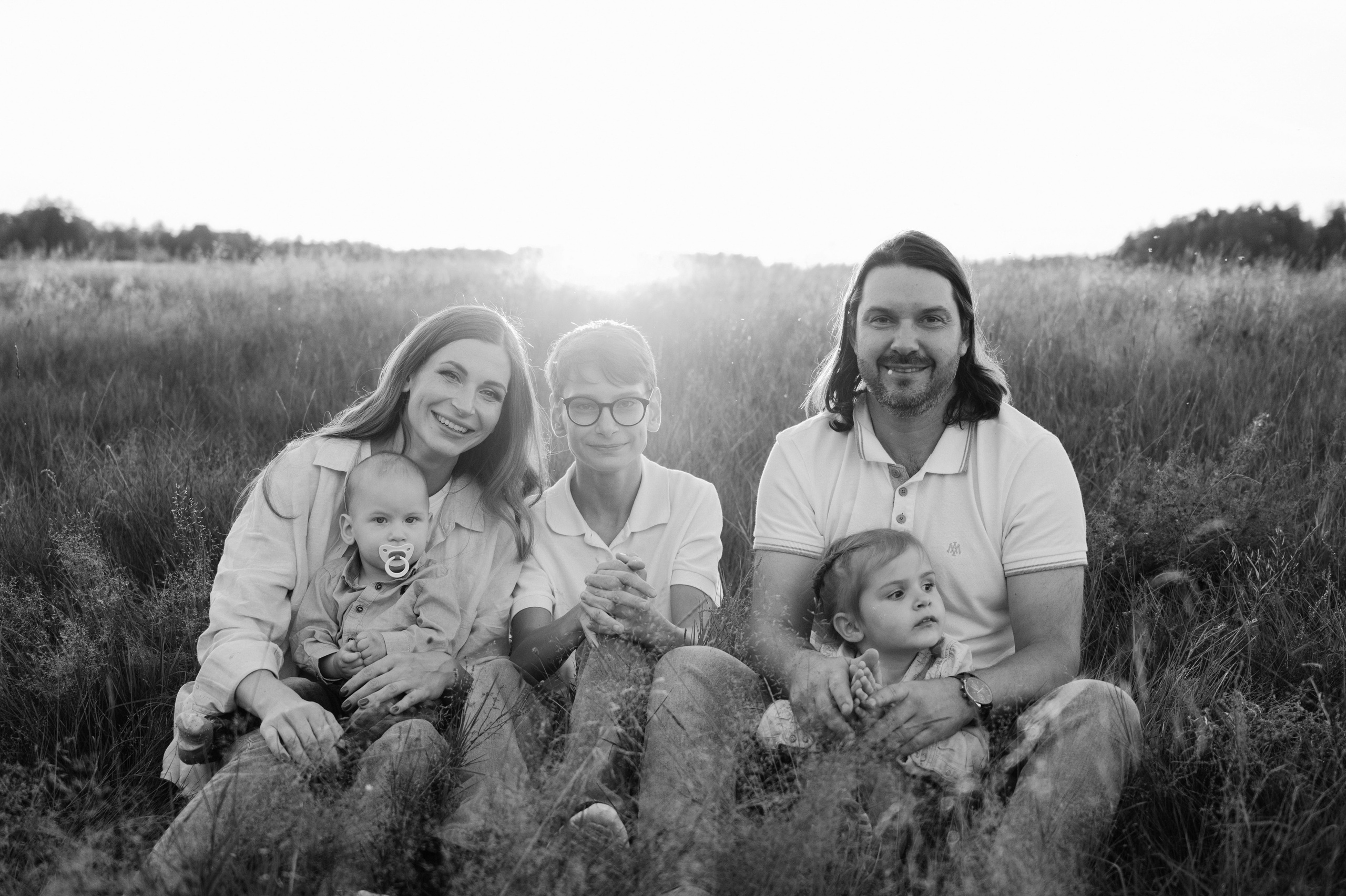 Лина. Профессиональный фотограф беременности в СПБ. Стильные фотосессии беременности в стиле минимализм и классическая фотография