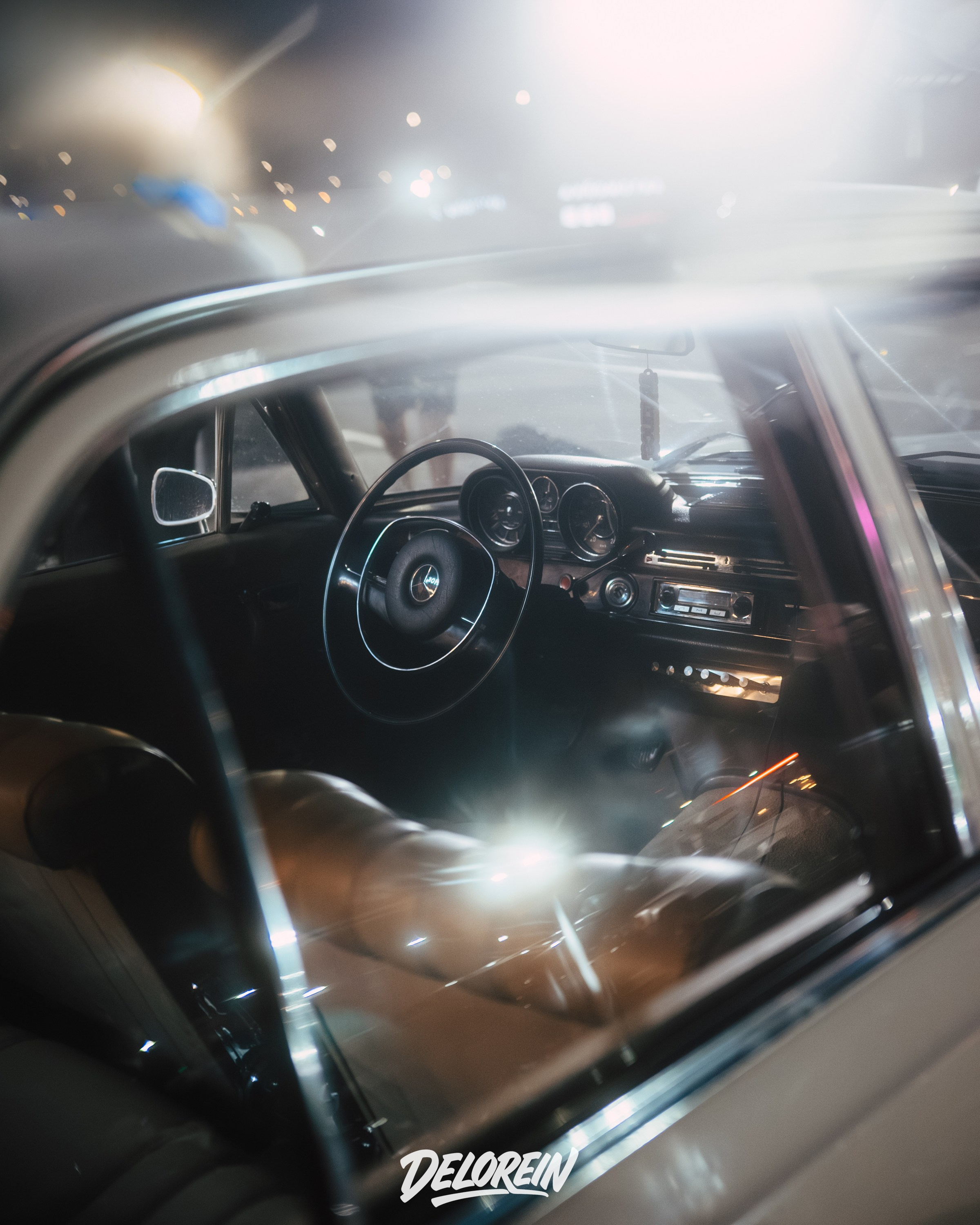 Mercedes-Benz W108 white @niko_laev. DeLorein