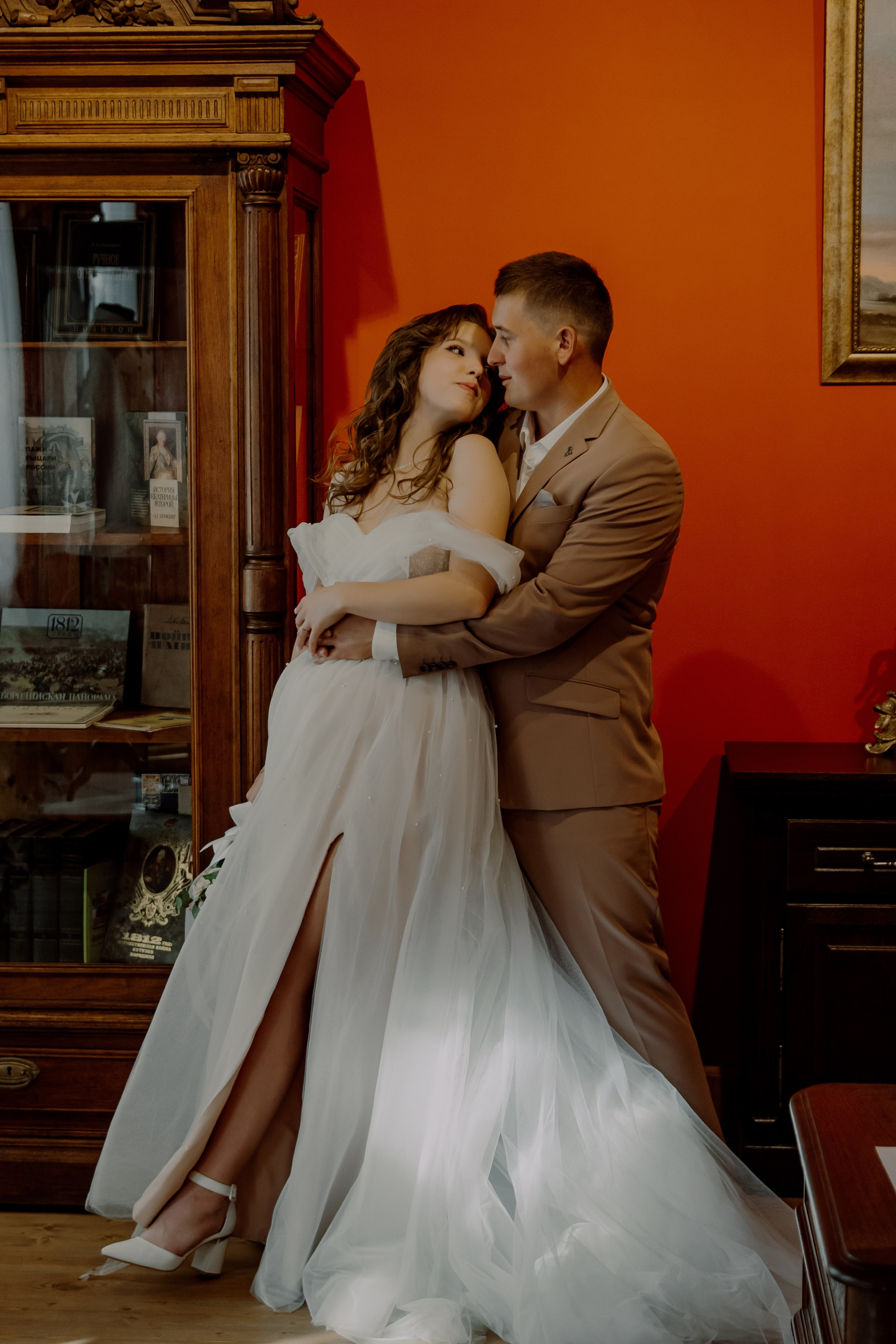 Дмитрий и Александра. Свадебный и индивидуальный фотограф в Суворове Клюева Мария