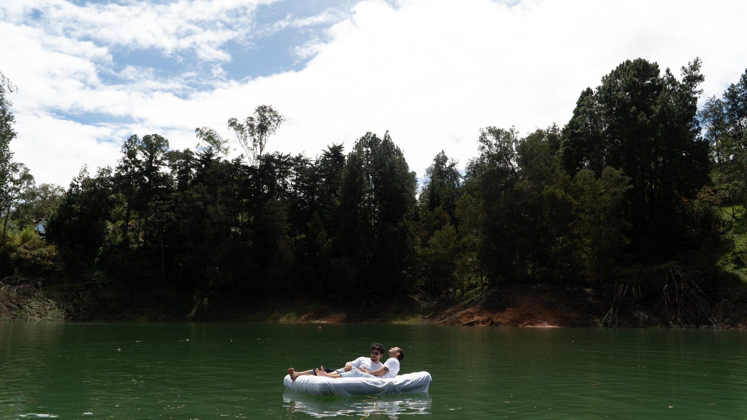 Guatape full. Wedding Photographer in Barcelona and Medellin
