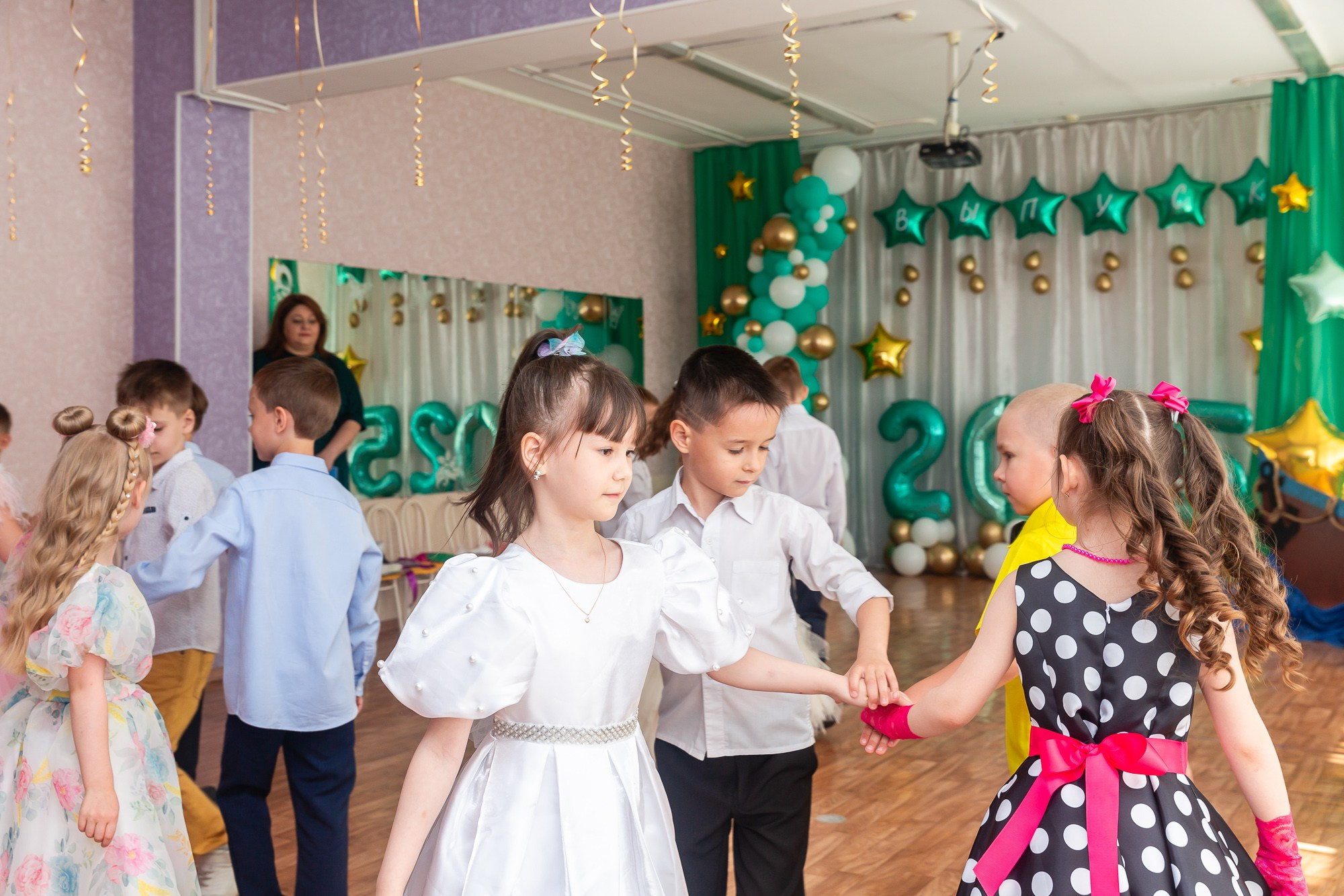 Выпускной в детсаду № 375. Фотограф в Волгограде и Волжском Наталья Фирсова