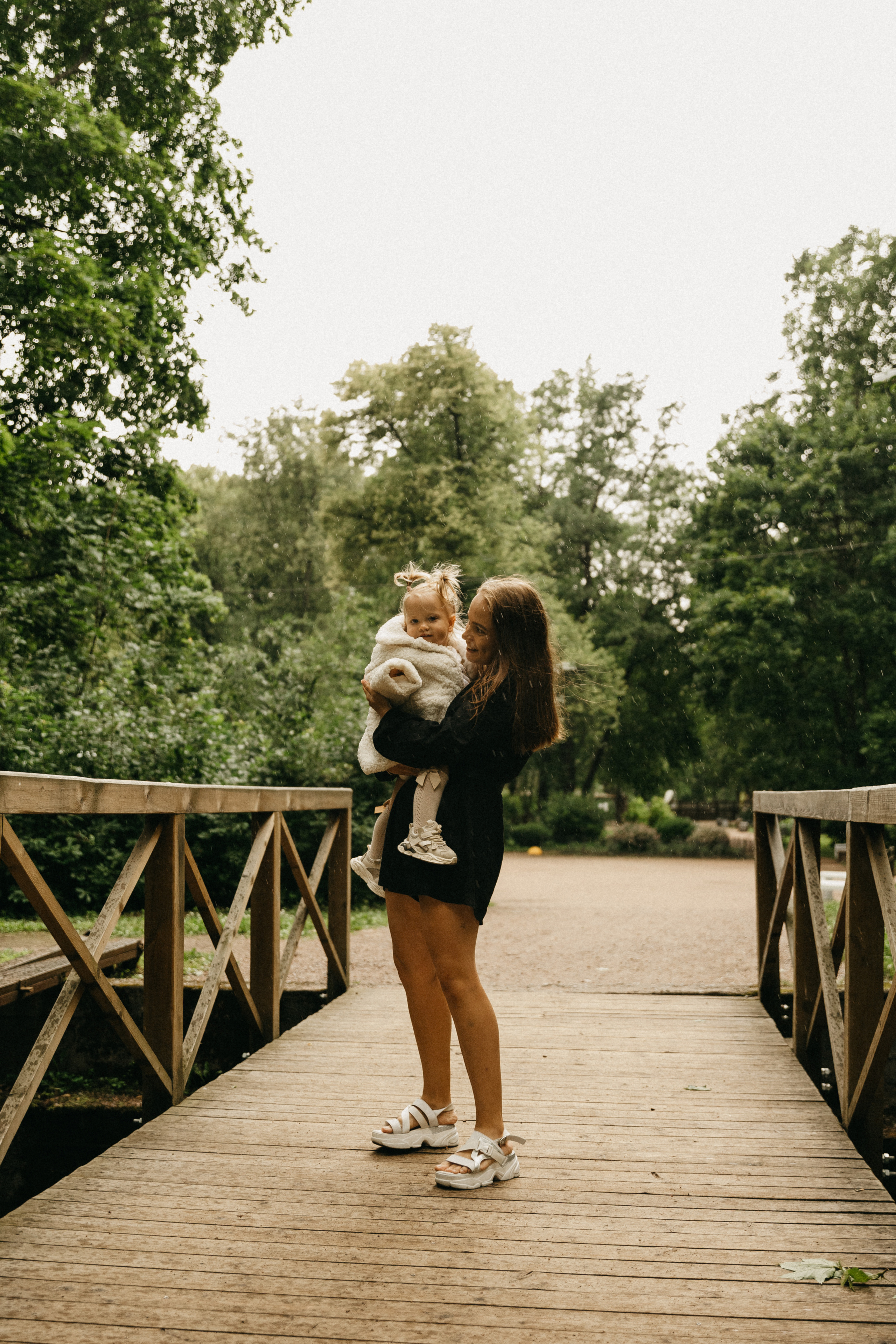 Катя, Саша, Варя. Главная