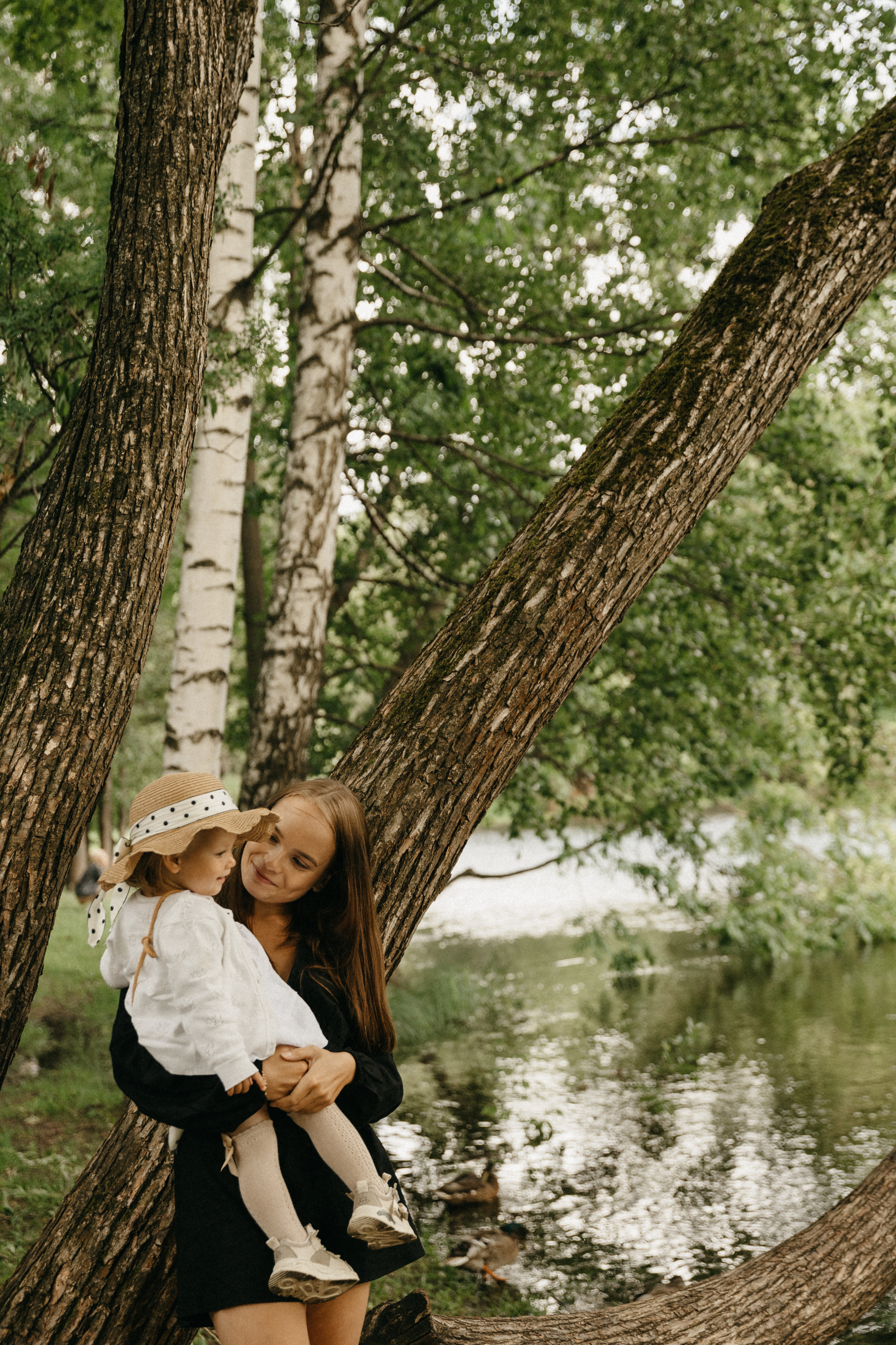 Катя, Саша, Варя. Главная