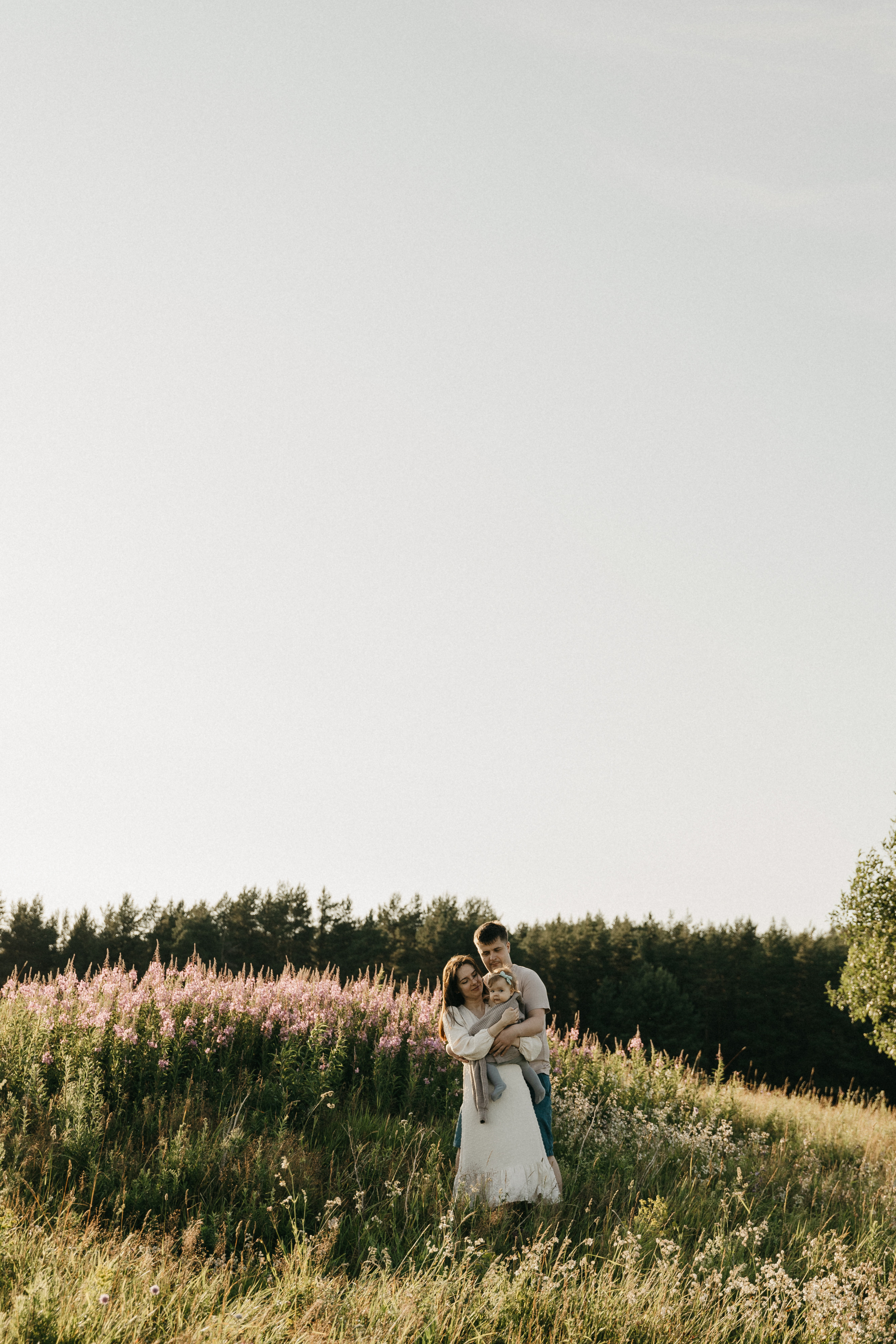 Настя, Леонид, Алиса. Главная