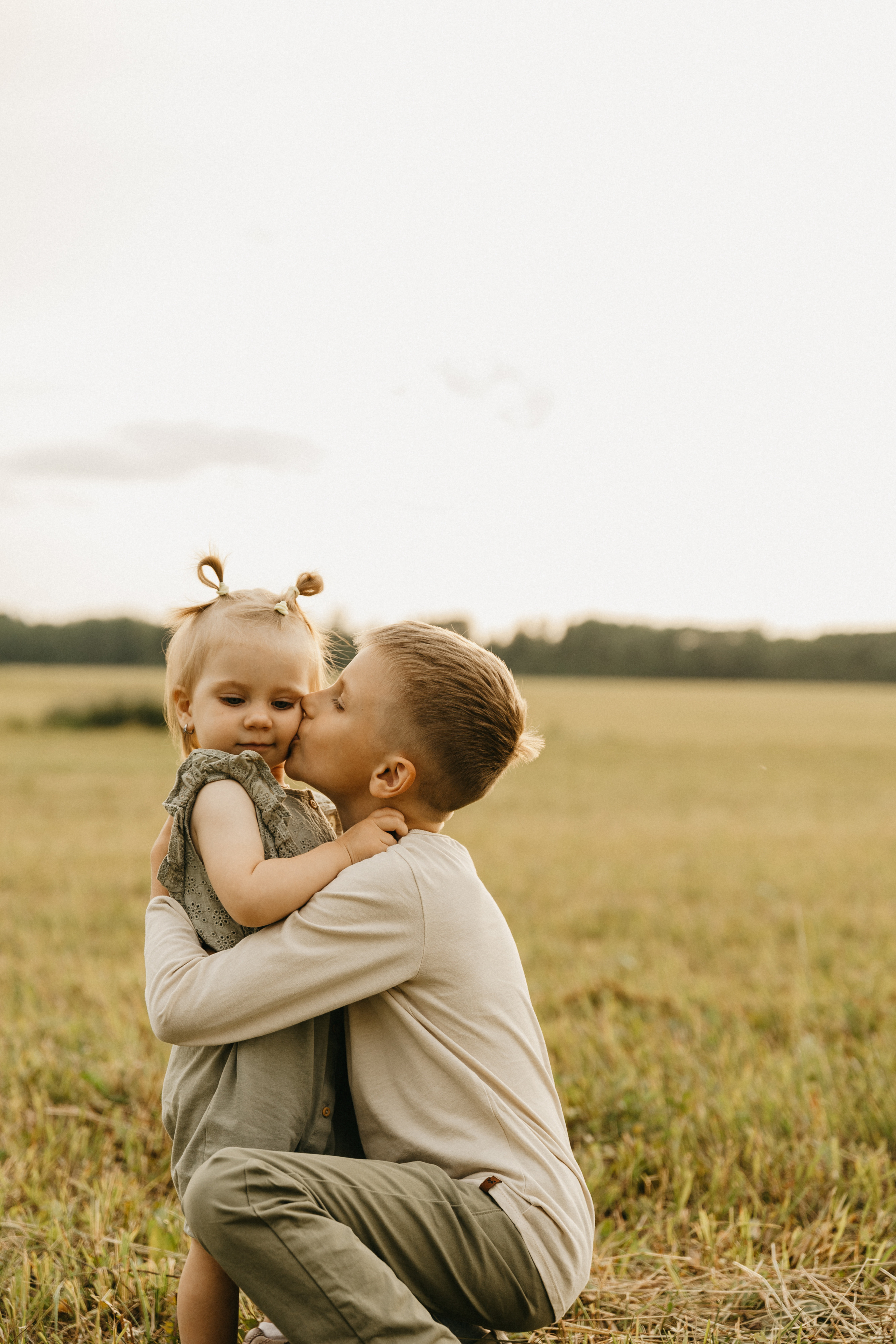 Марина, Женя, Даша, Ваня. Главная