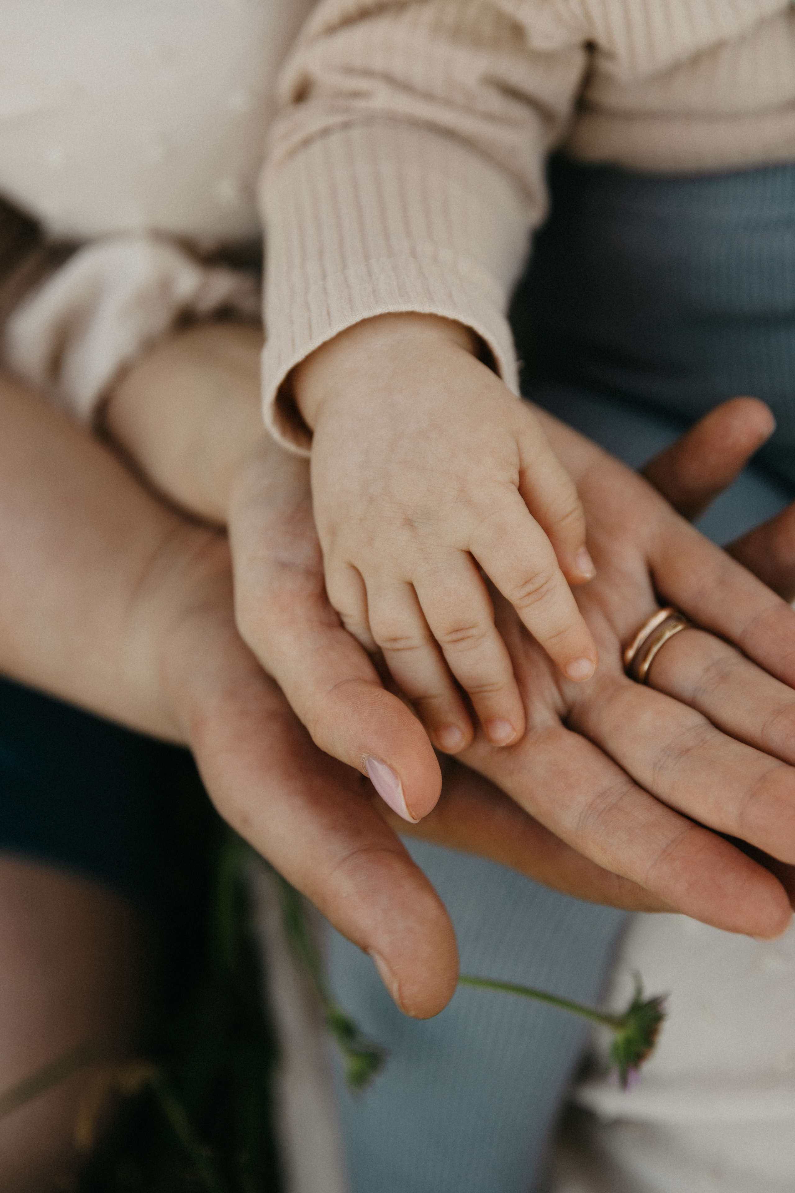 Настя, Леонид, Алиса. Главная