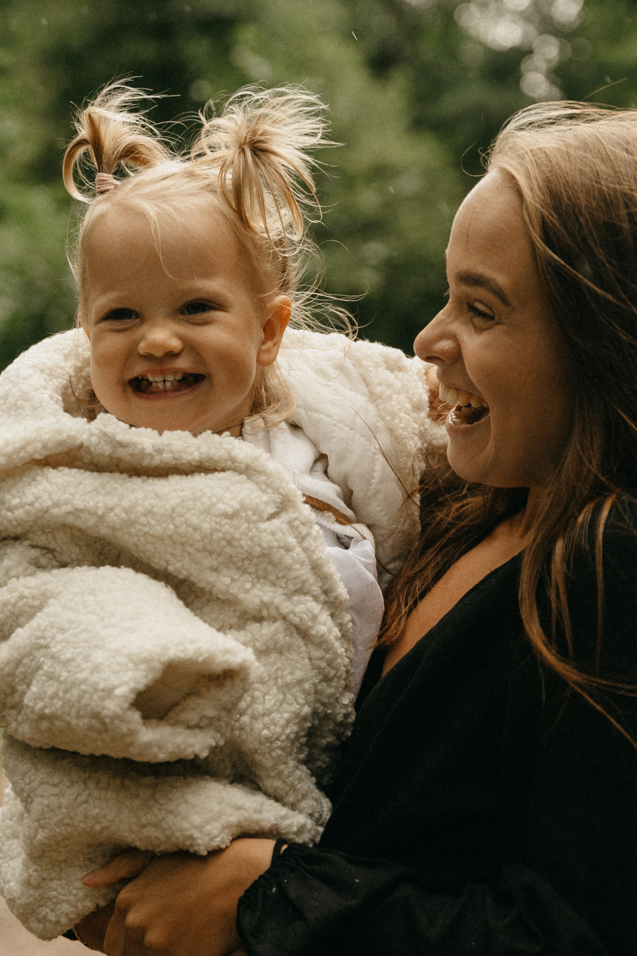 Катя, Саша, Варя. Главная