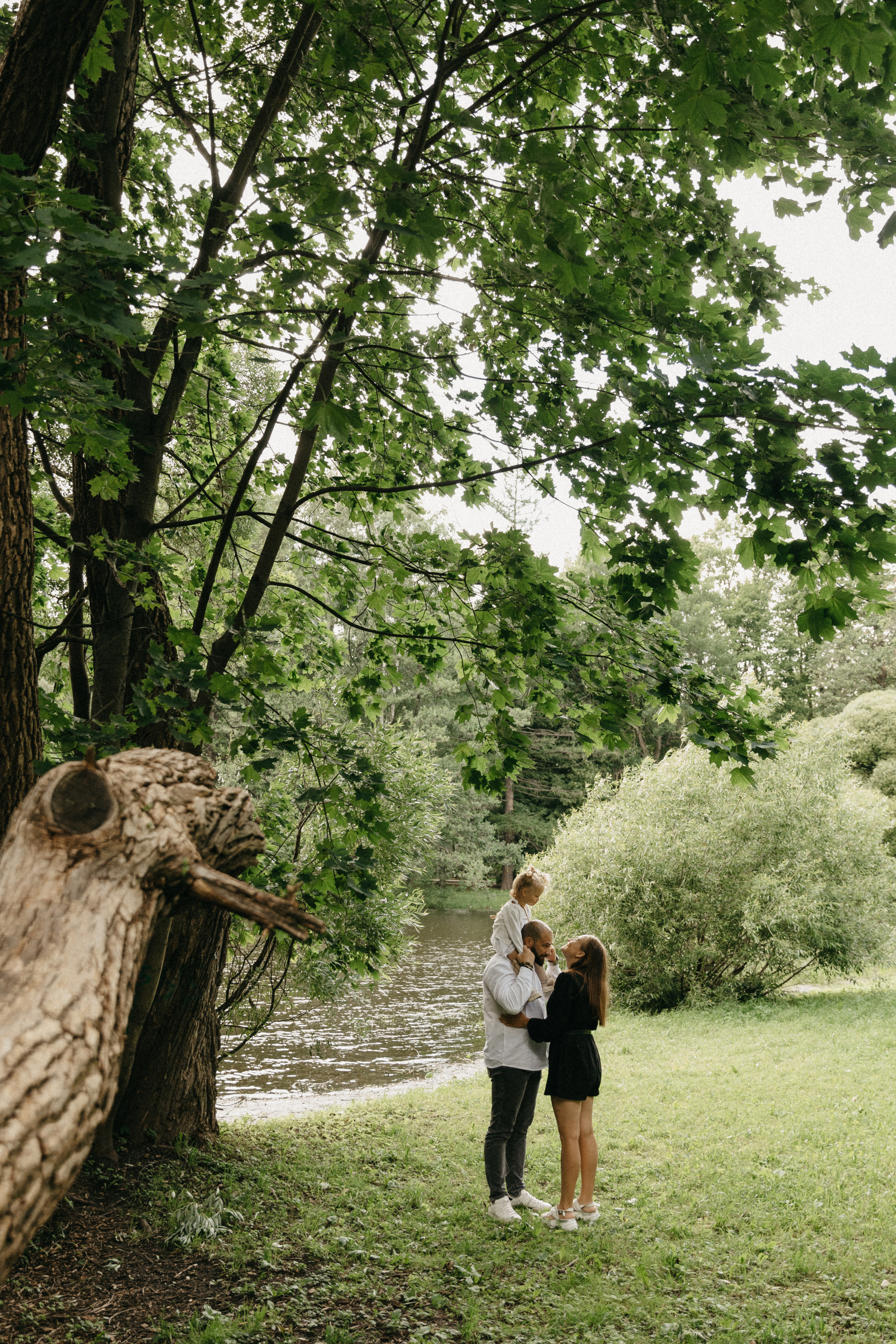 Катя, Саша, Варя. Главная