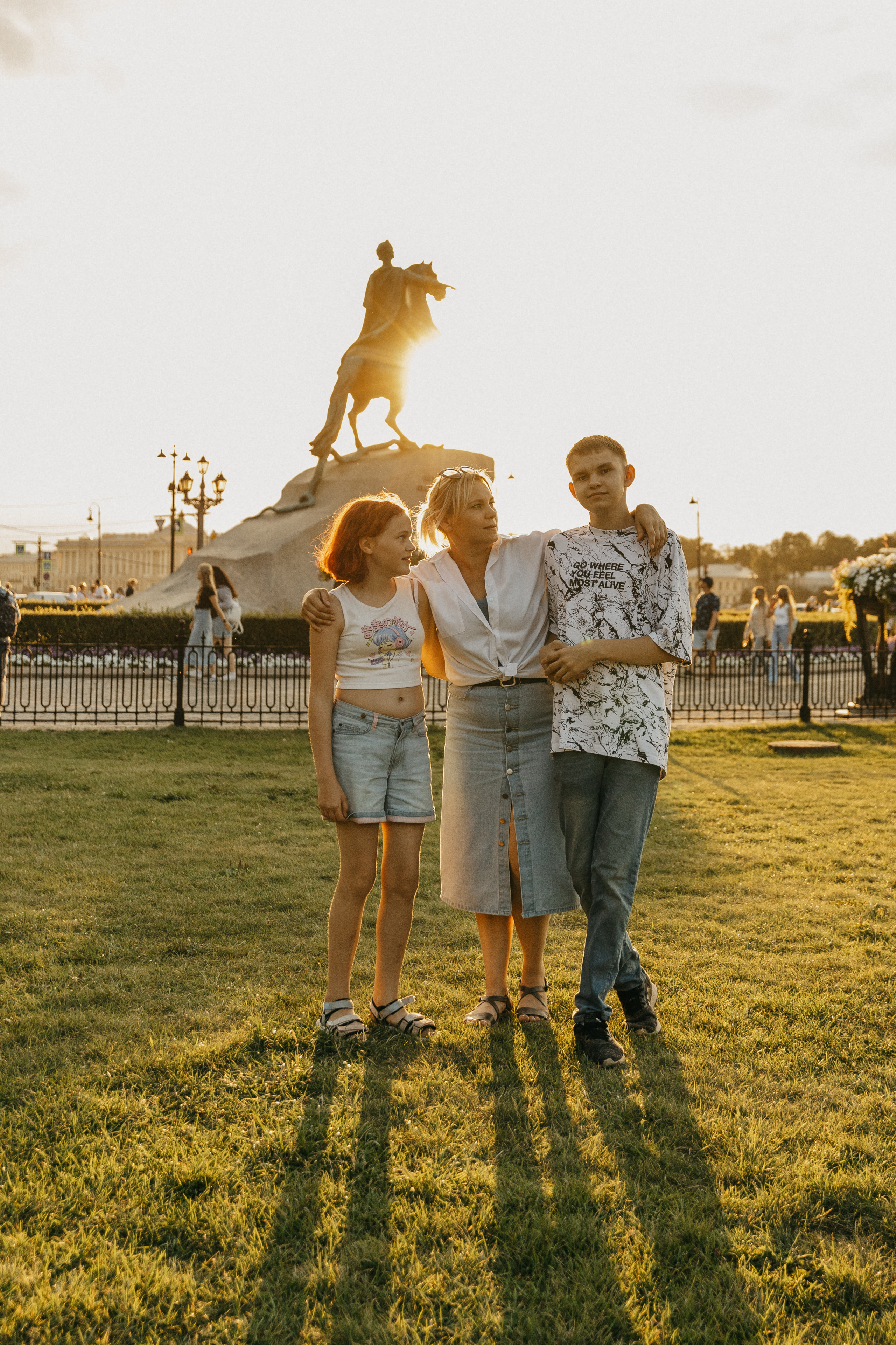 Надя, Настя, Лера, Саша. Главная