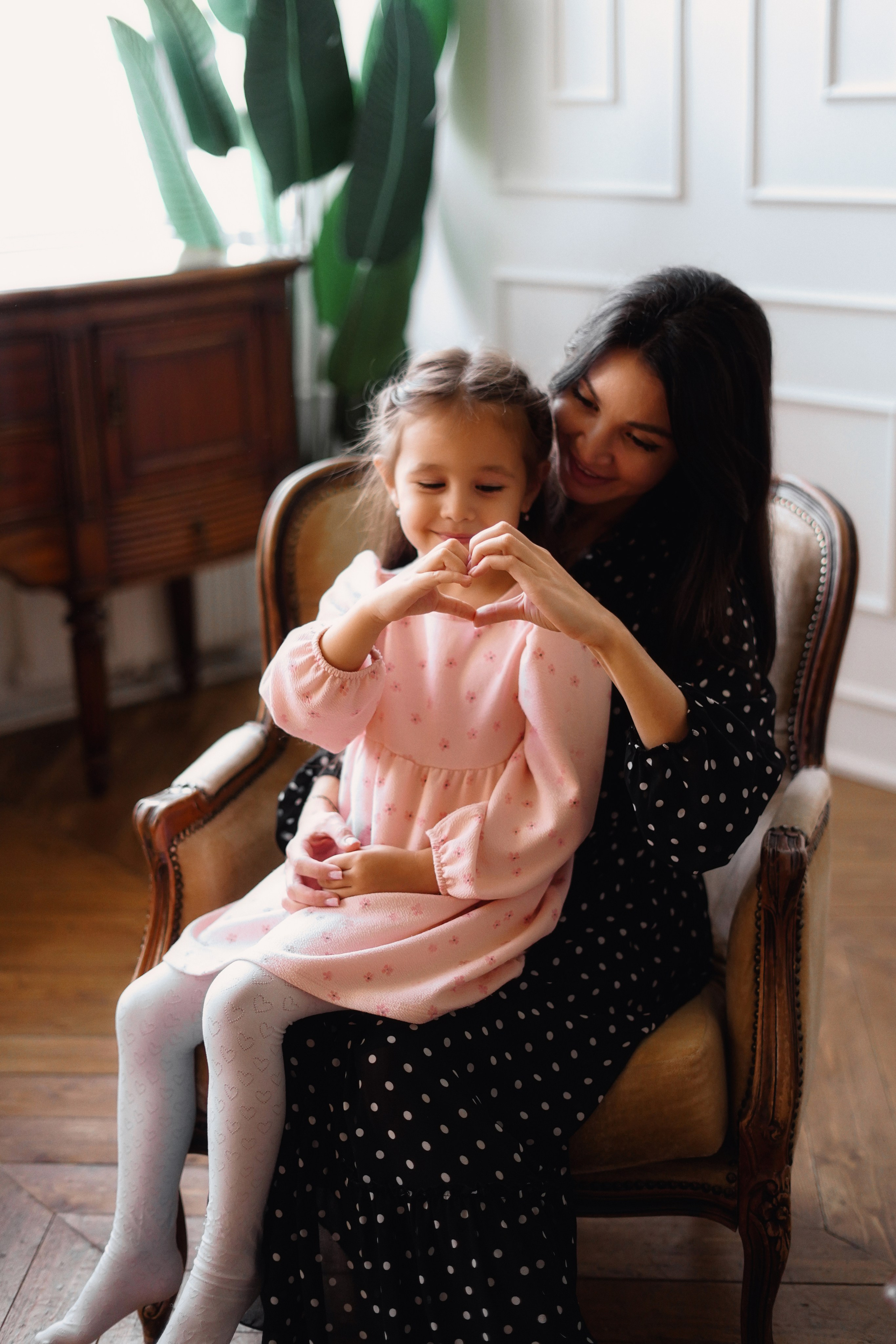 Нина Арина Нелли и николь. Фотограф Валерия Крахмалева