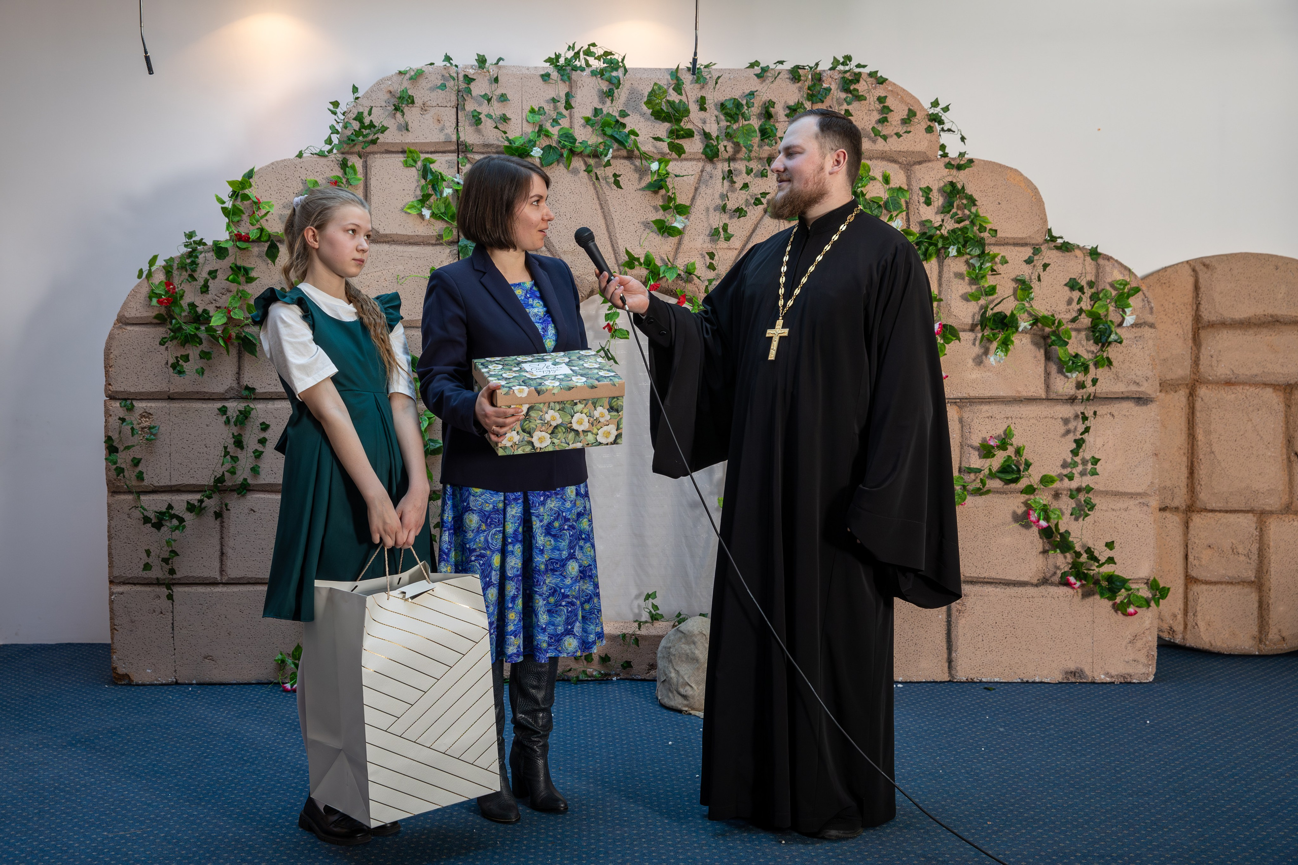 Пасхальный концерт Воскресная школа 2025. Фотограф Таинств Крещение и Венчания г. Магадан Власова Ульяна