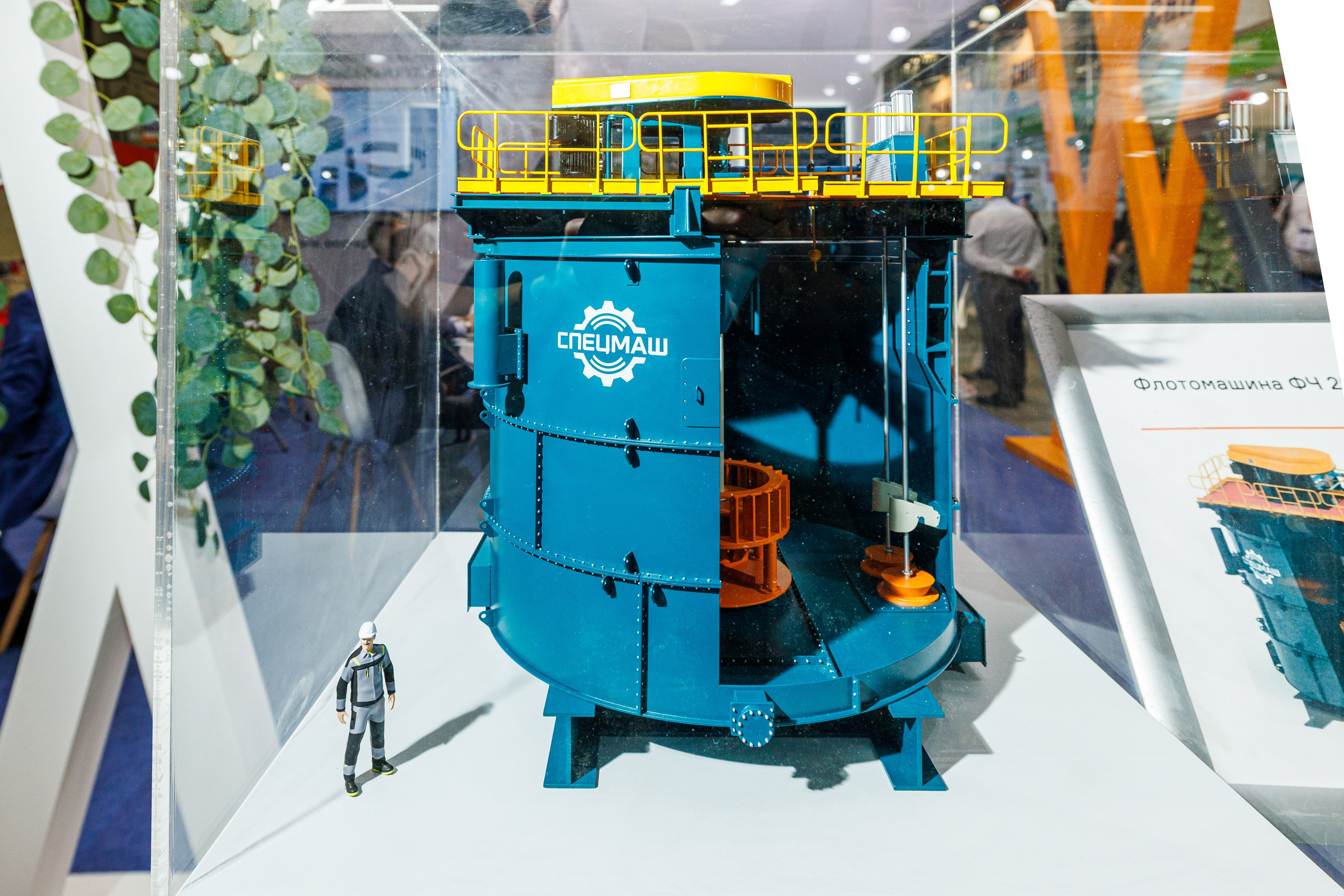 Съёмка стенда на выставке. Фотограф на мероприятие в Москве Марик