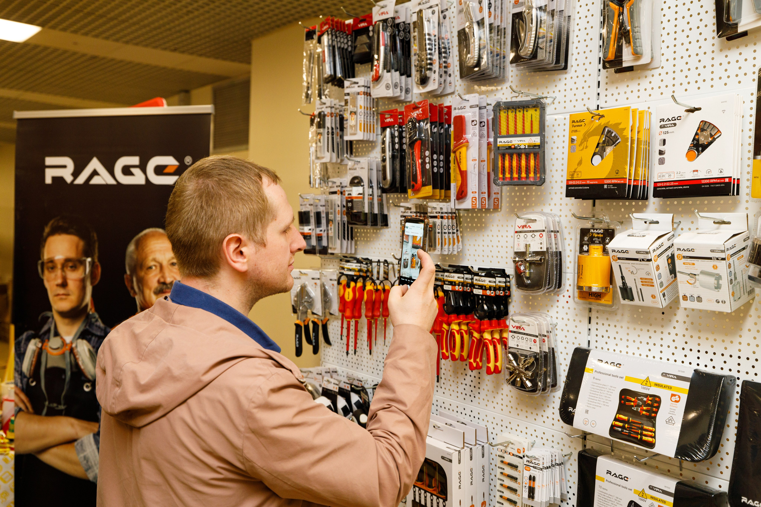 Съёмка стенда на выставке. Фотограф на мероприятие в Москве Марик