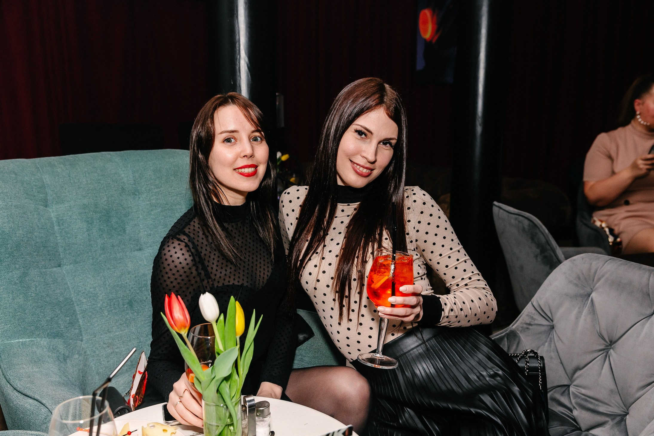 8 марта в лаунж-баре Major 2024. Свадебный, семейный и детский фотограф в Калининграде Елена Кравцова