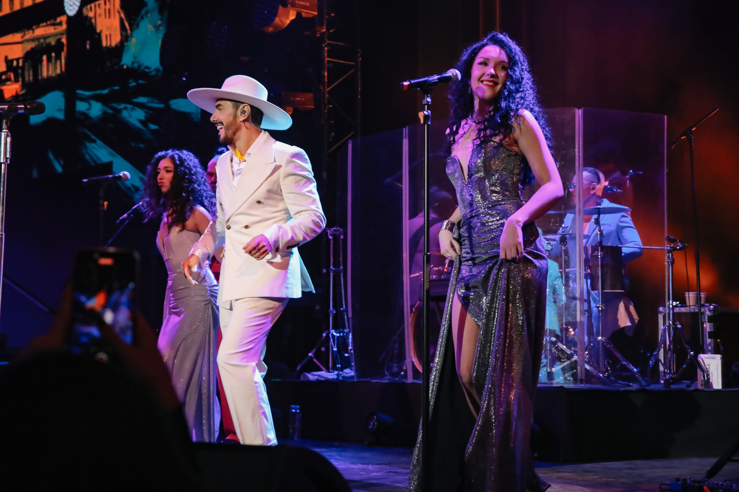 Тимур Родригез «Настроение Родригез» Vegas City Hall 30.11.24. Фотограф в Москве Яна Полосина