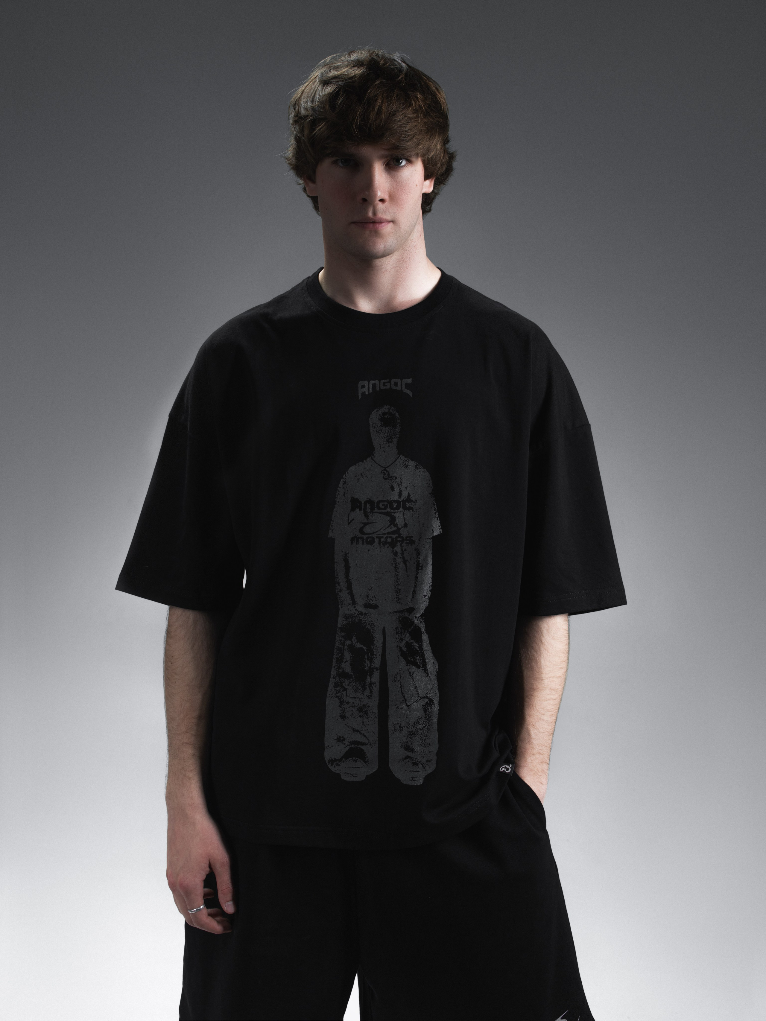 КАТАЛОГ | серый фон. RUNA production — стильные съемки для брендов