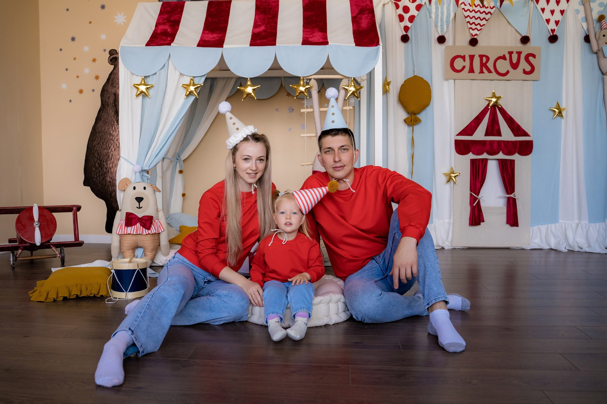 Комплекты Family look. Фотостудия Малина в городе Улан-Удэ. Фотограф Ирина Жарникова