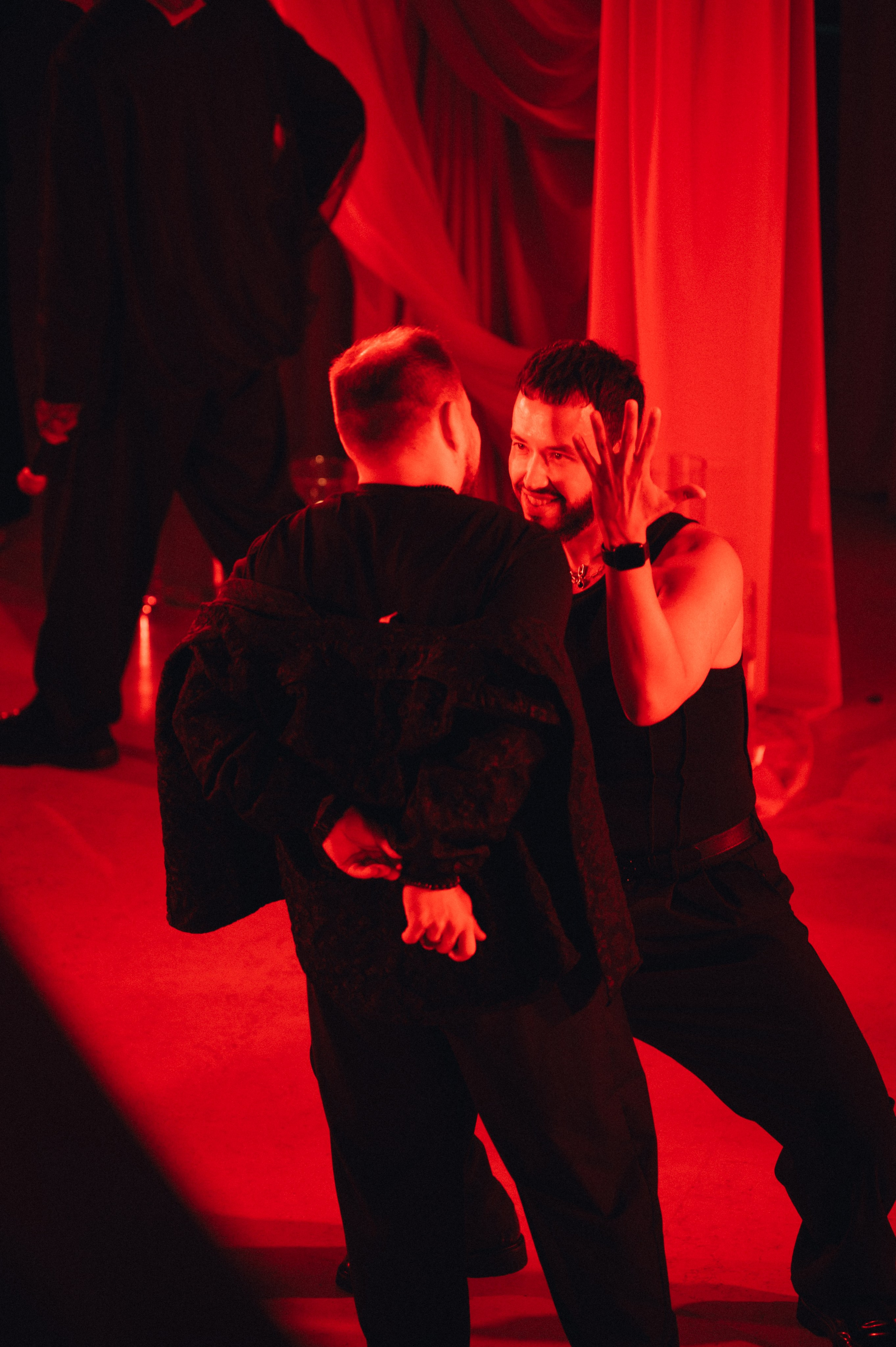 Анастасия и Карен. Репортажный и свадебный фотограф в Сургуте