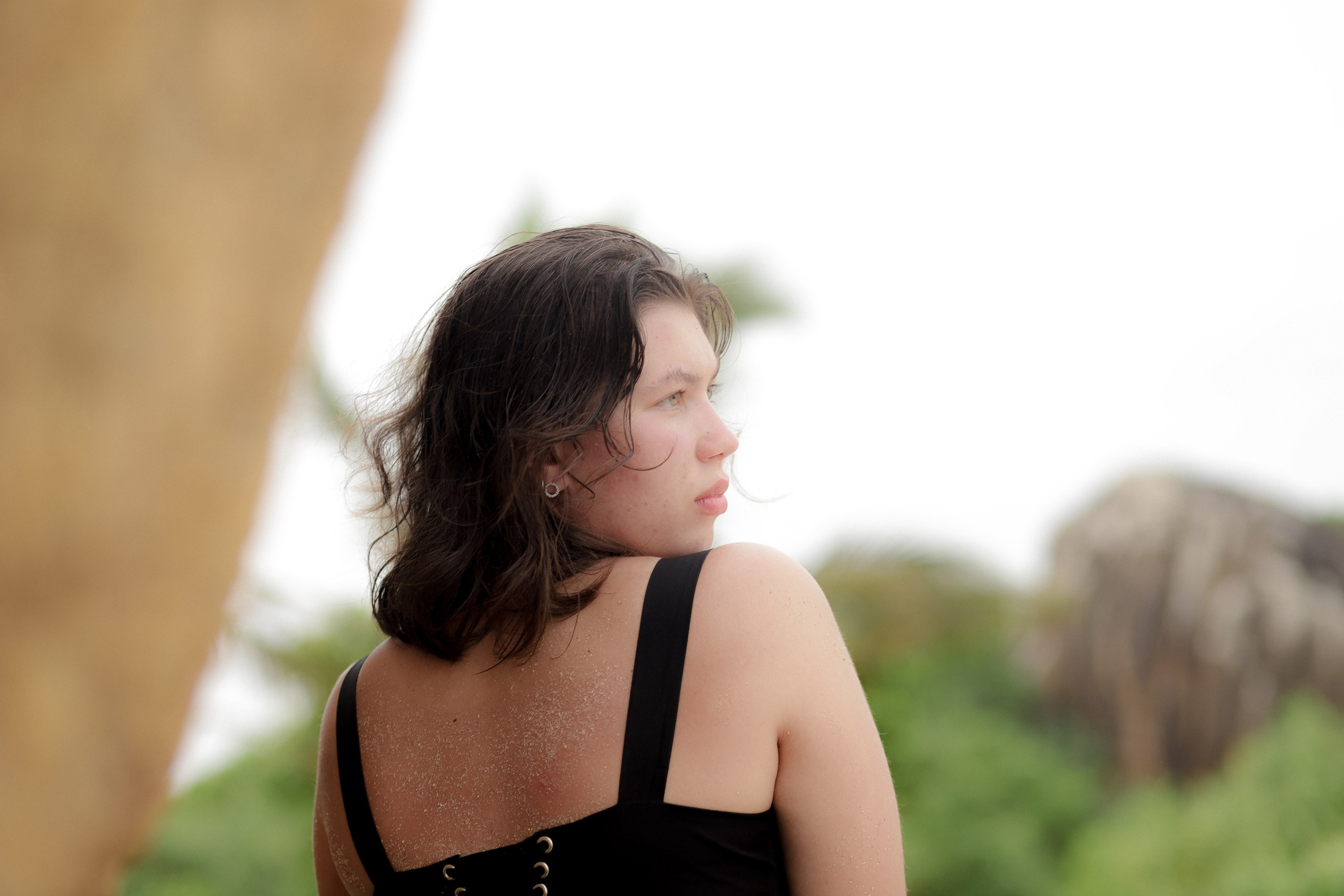 Фотосессия в Хиккадуве: романтичные кадры среди камней и волн. Фотограф на Шри-Ланке