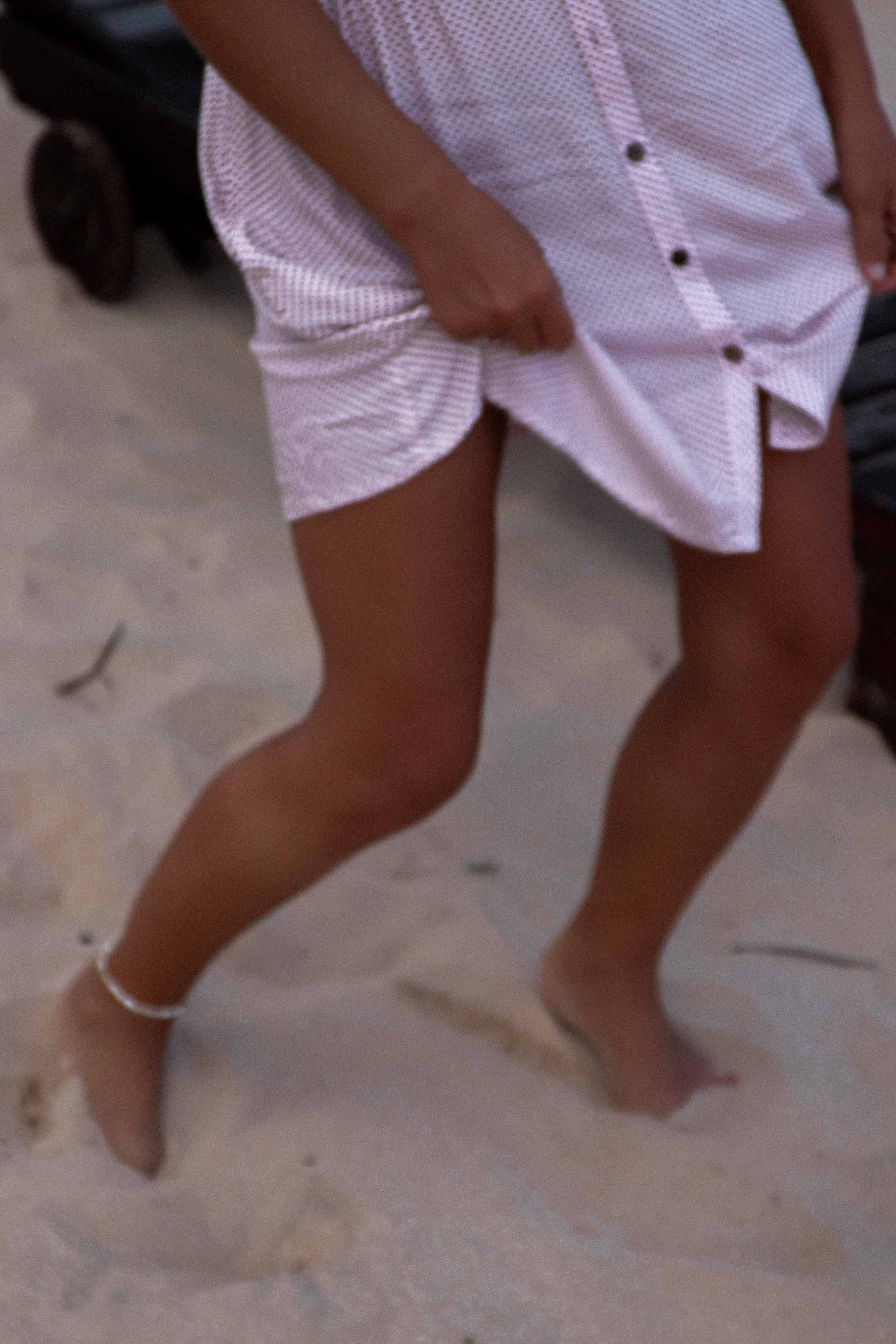 Коллекция спортивной одежды и купальников. Фотограф на Шри-Ланке