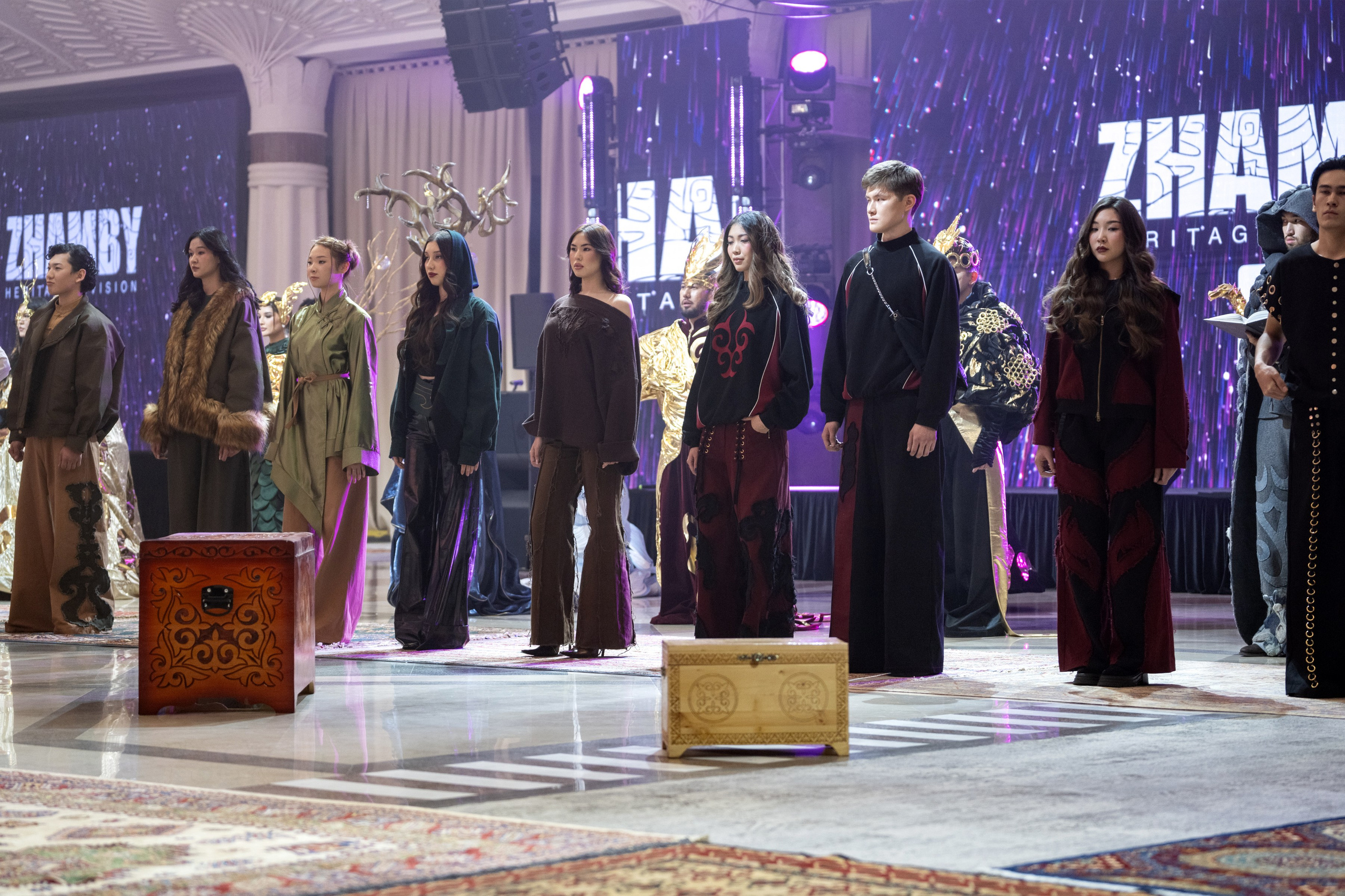 Zhamby. Сайт Алматинского НЮ АРТ, будуар и фэшн фотографа Дениса Карпенко