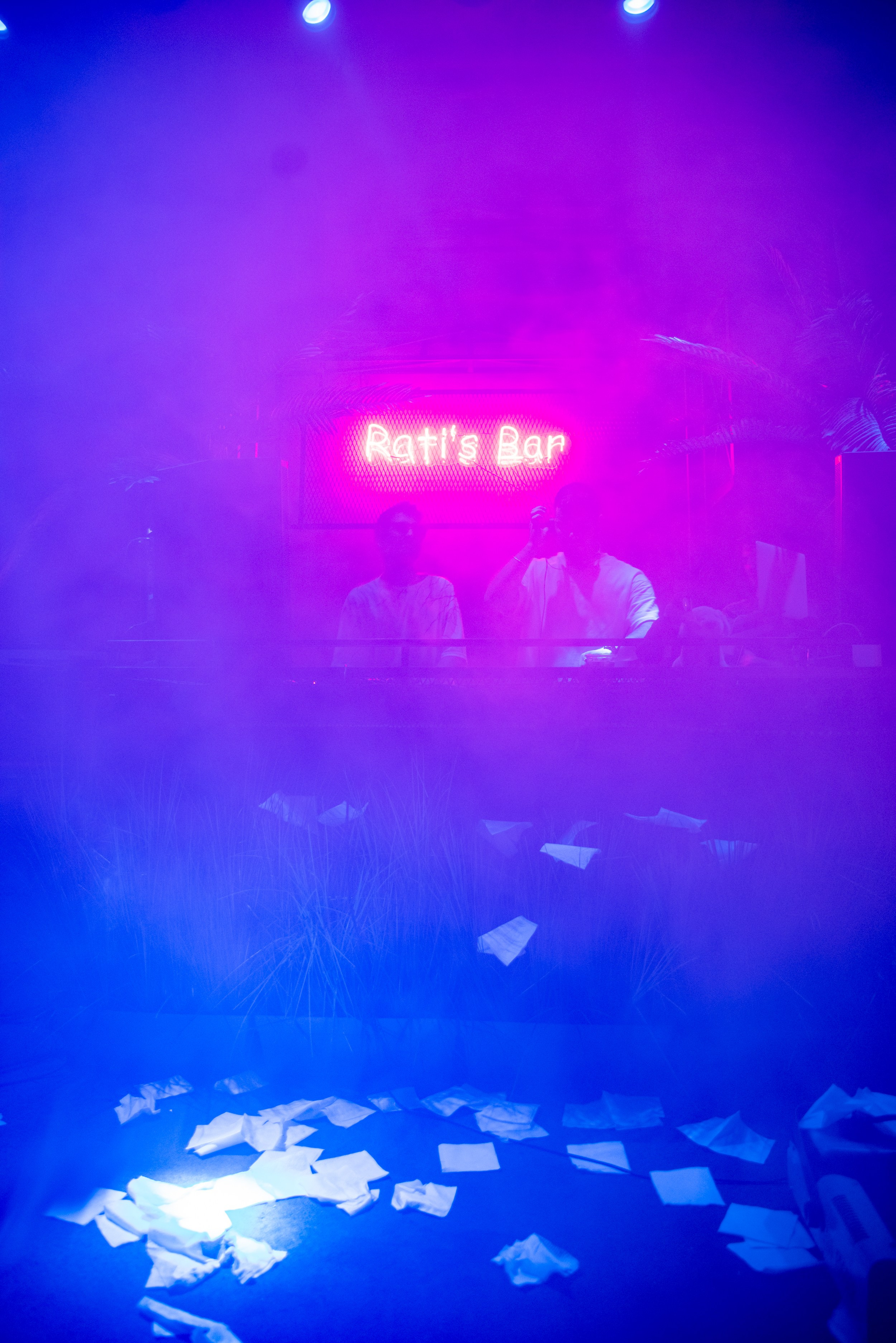 Ratis bar. Портретный фотограф Денис Милютин