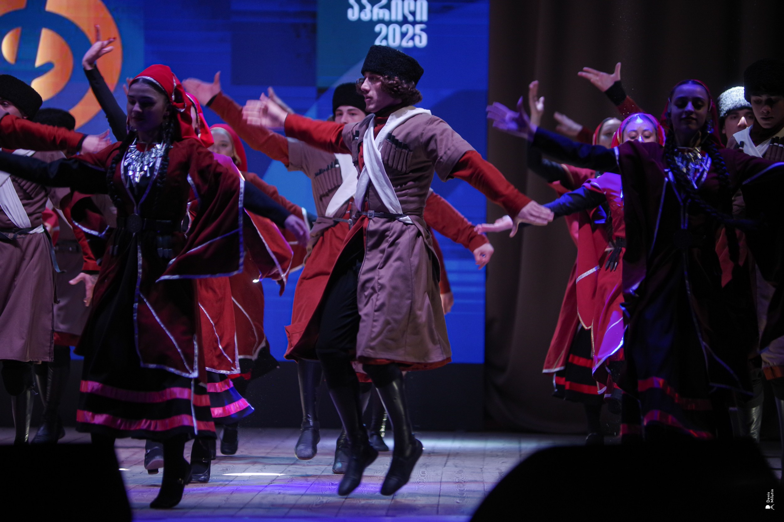 Танцы в Хоби. Портретный фотограф Денис Милютин