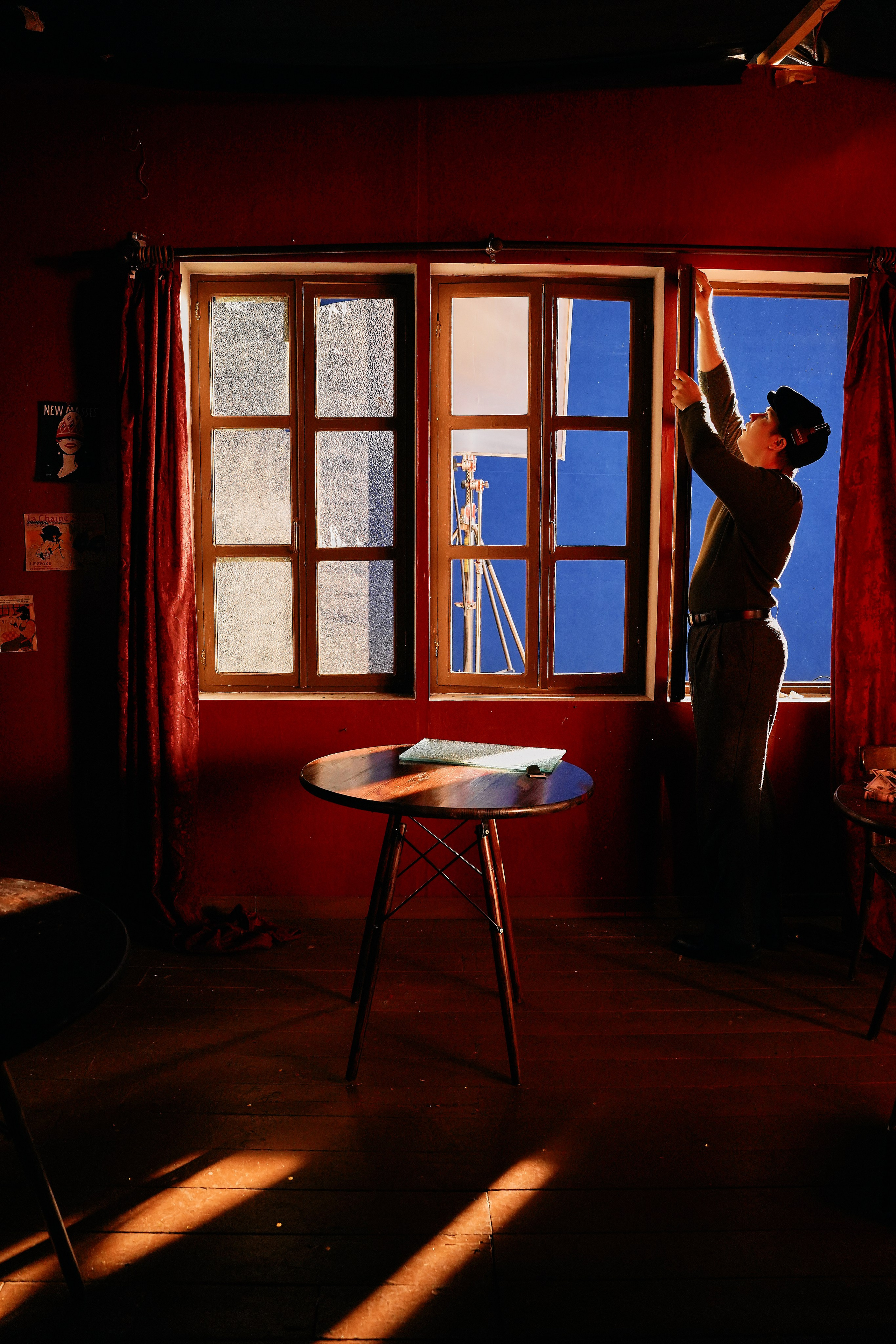 БЭКИ со съемок. Фотограф