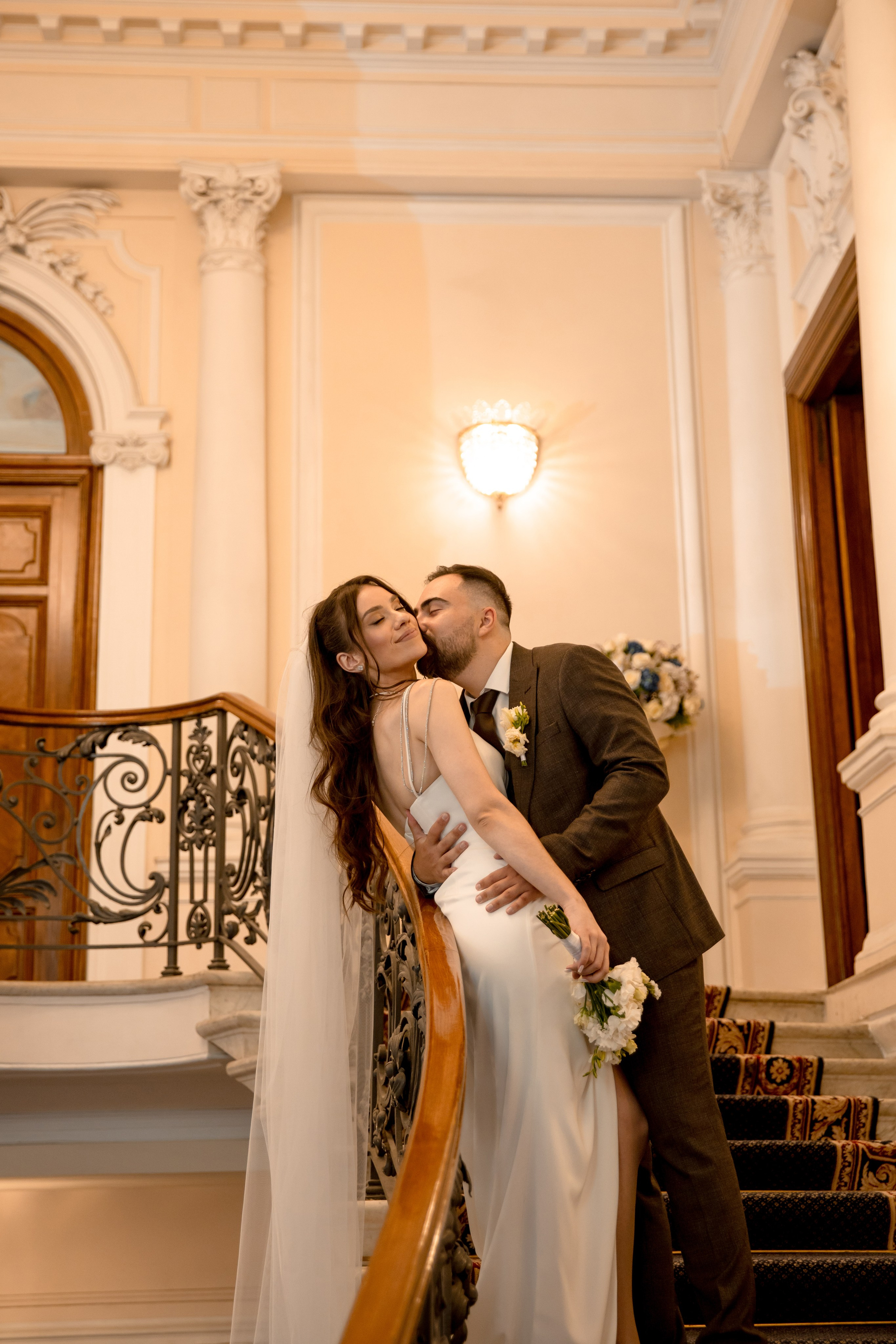 Анна и Александр / Прогулка + ЗАГС. Свадебный и семейный фотограф в Москве Диана Левченко