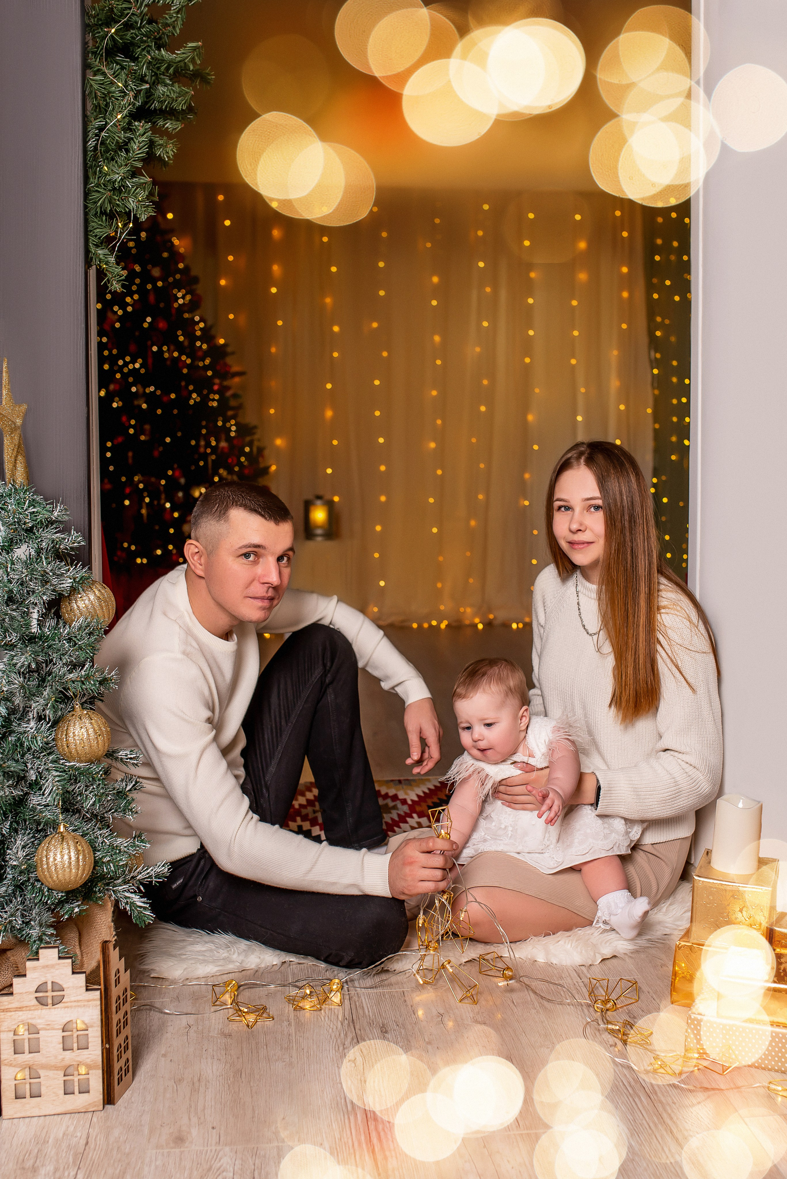 Новый год 2024 — Дарья, Юра и Алисочка. Семейный и детский фотограф Наталья Горда