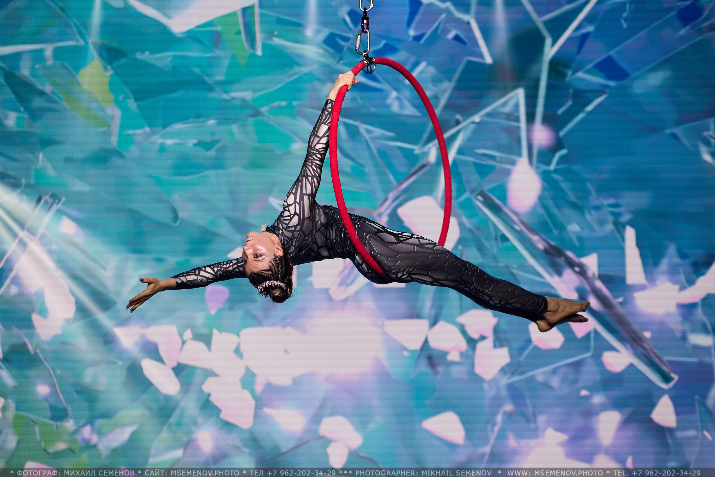 АНОНС фоторепортажа с Юбилейного концерта «ГРАЦИЯ». Фотограф, фотопроекты Михаила Семенова в Ярославле. Фотошкола