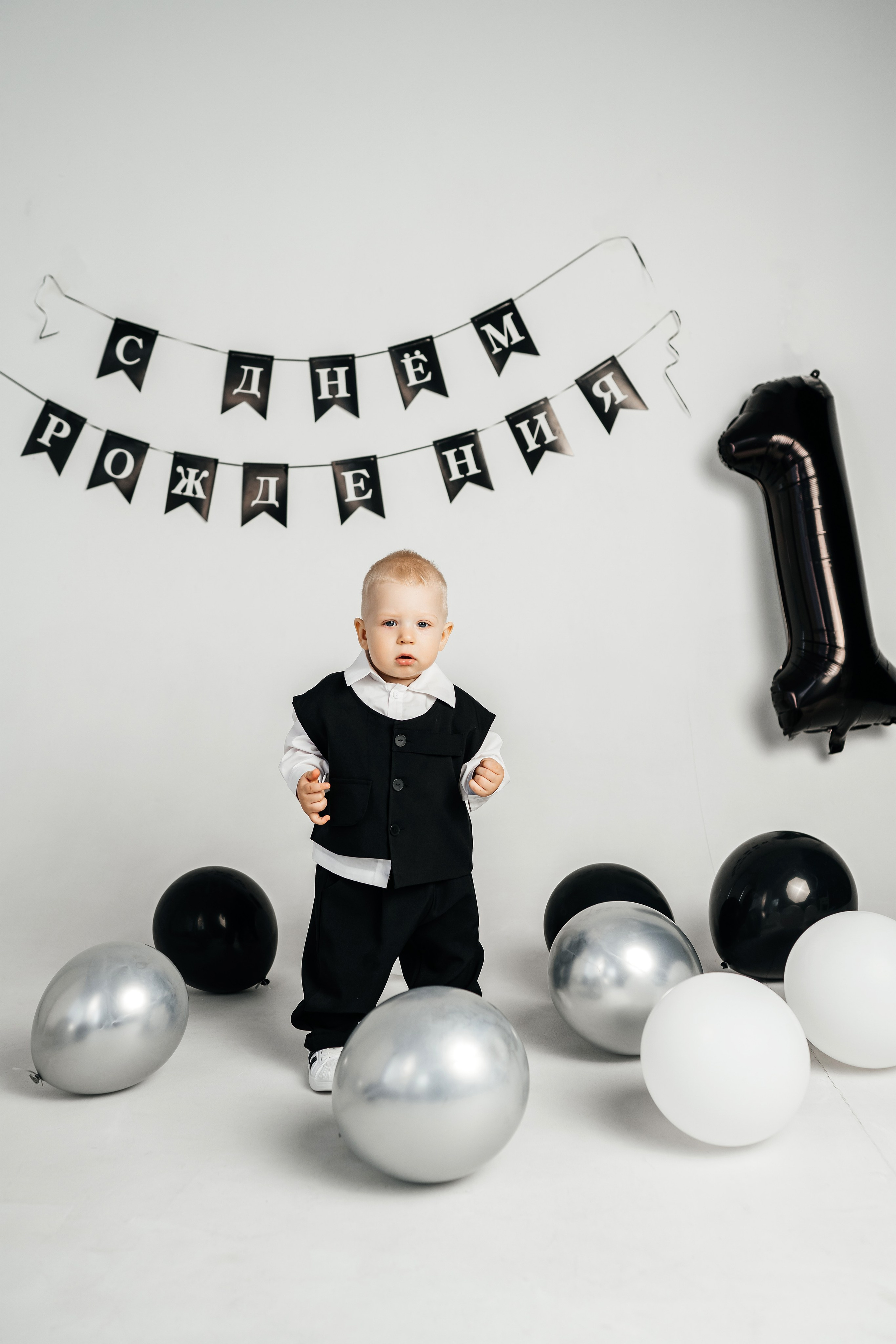 Фотосессия малышей годовасиков в Каменске-Шахтинском и Ростове. Фотограф в Каменске-Шахтинском Ольга Сагал