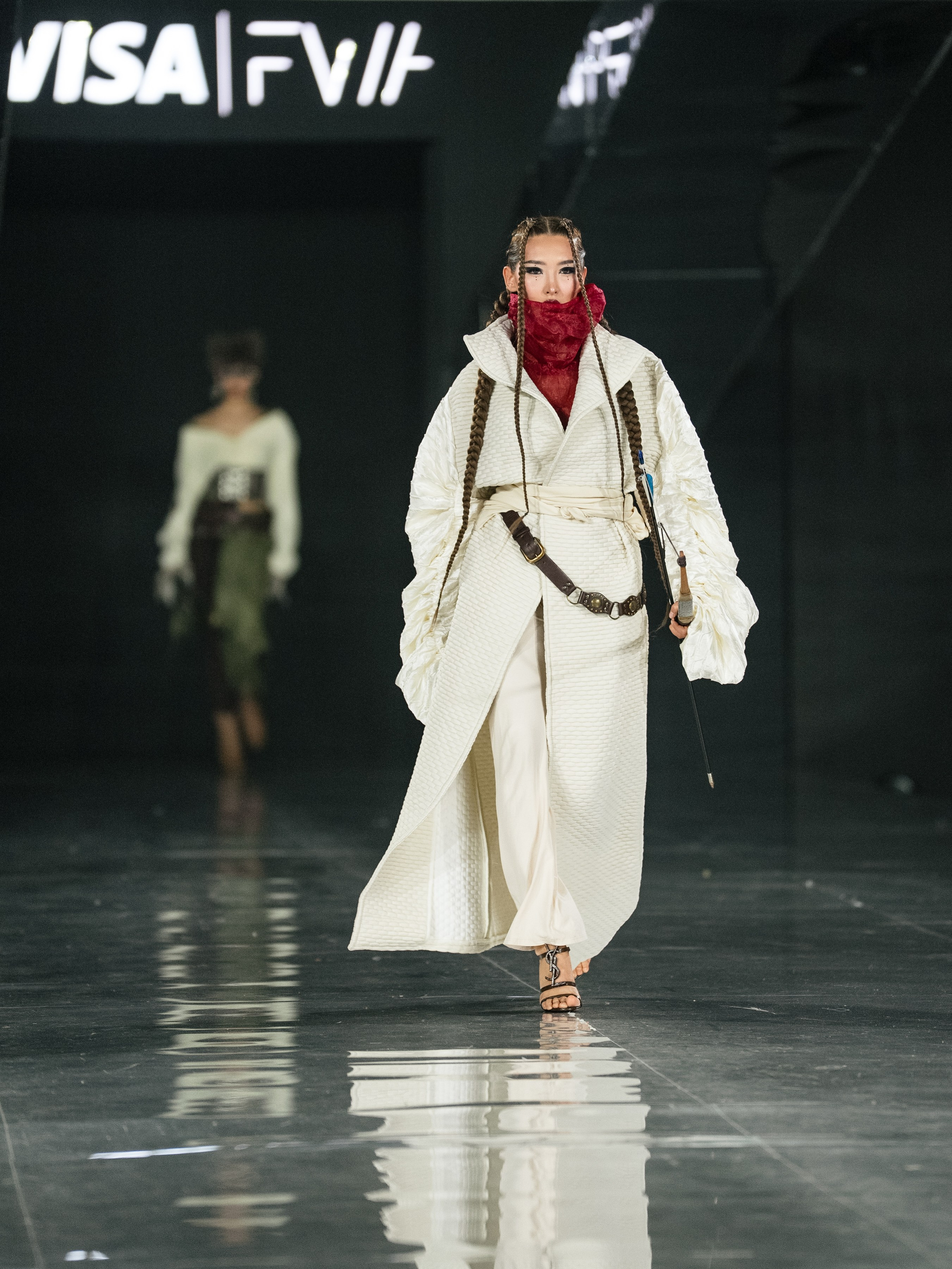 Visa Fashion Week SAKH. Сайт Алматинского НЮ АРТ, будуар и фэшн фотографа Дениса Карпенко