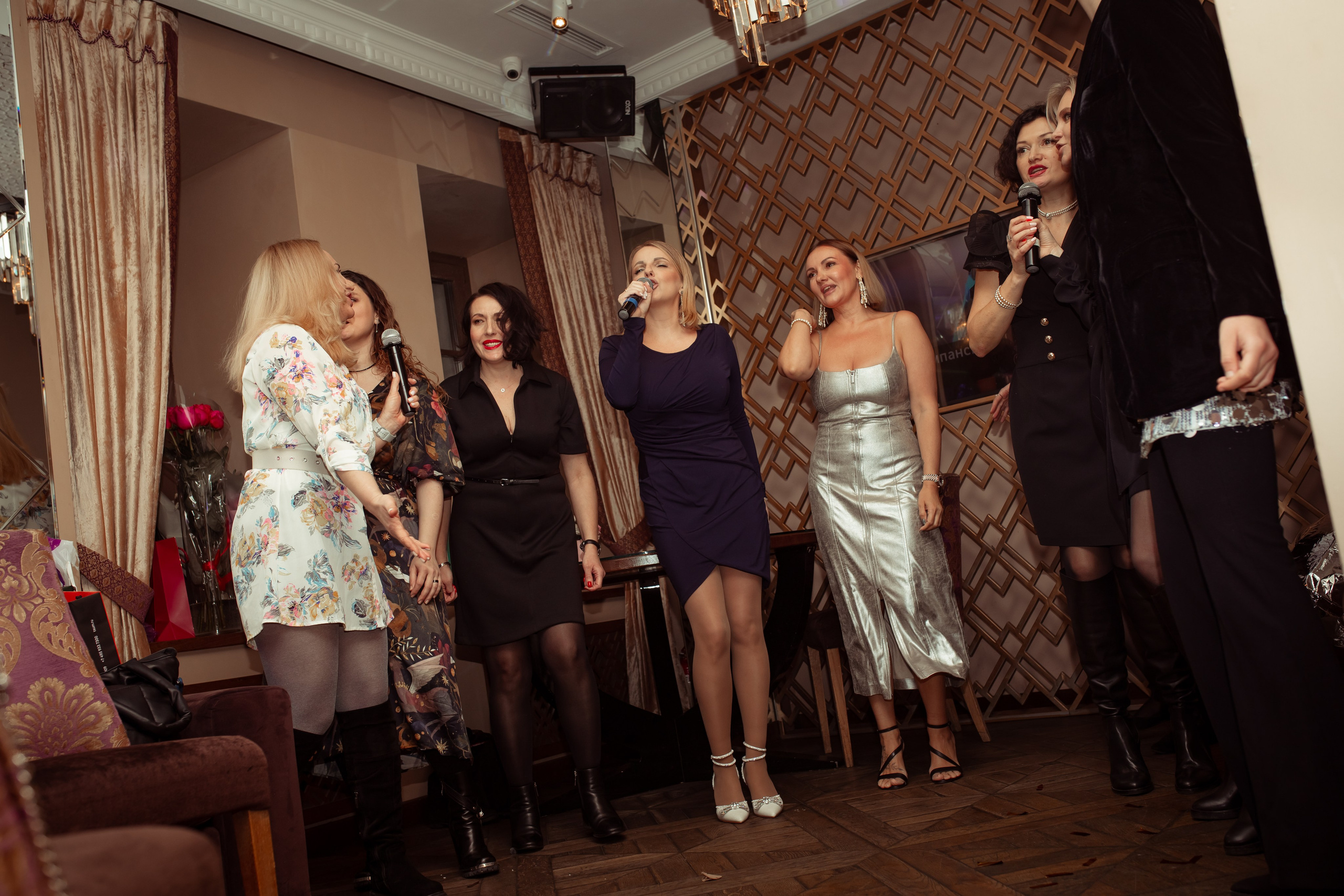 Юбилей в караоке. Семейный и детский фотограф в Москве Дорогова Екатерина