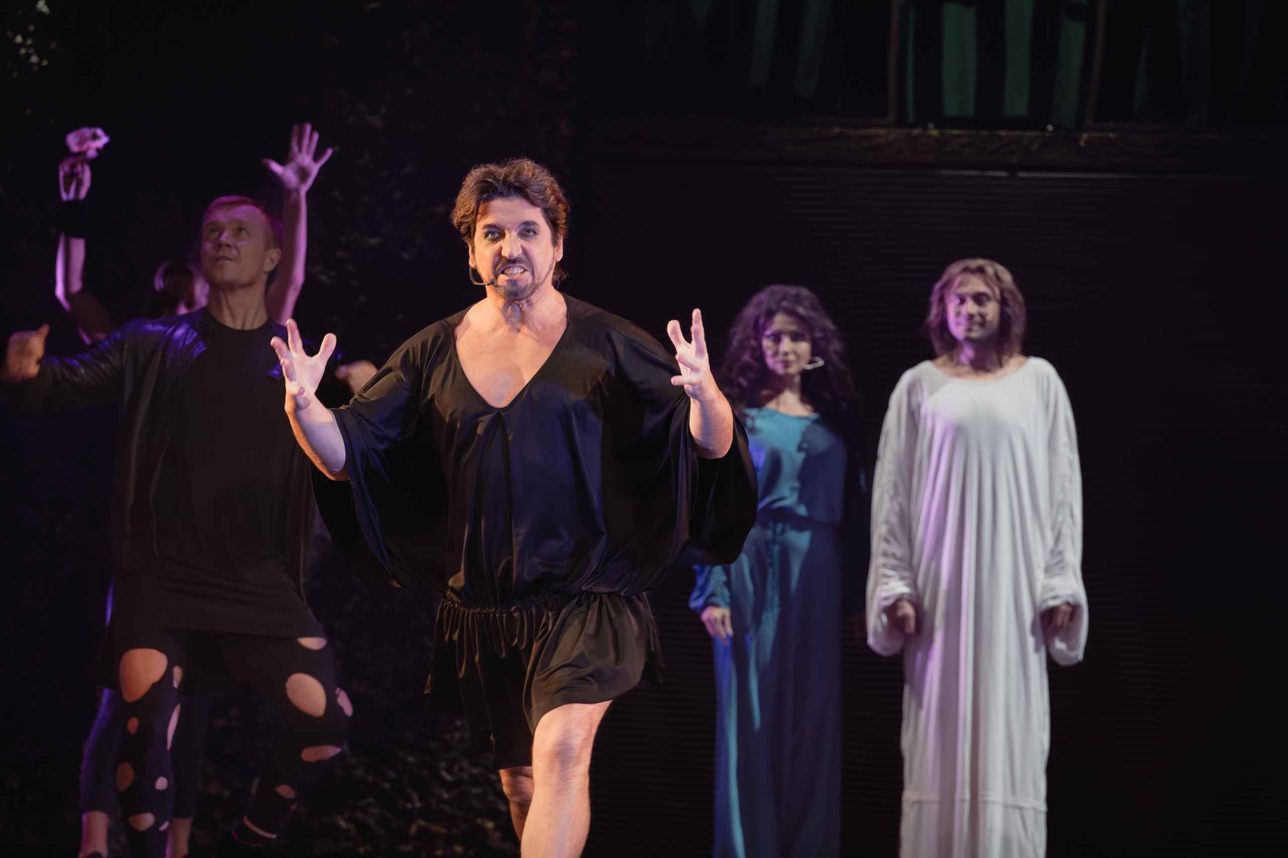 Театр Моссовета: Иисус Христос — Суперзвезда — 33 года на сцене. Сайт фотографа Сергея Абрамова