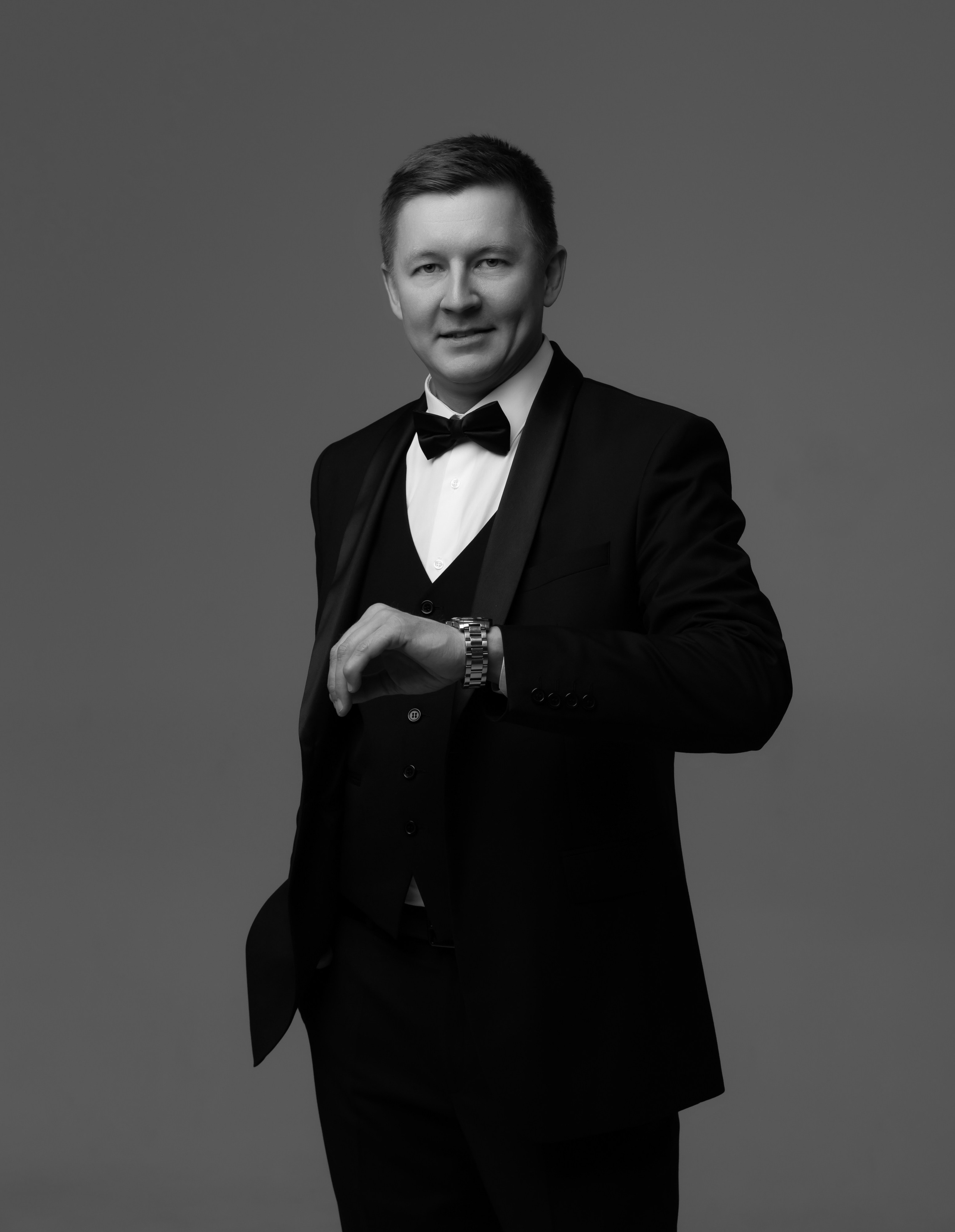 Сергей Чернаков. Фотограф свадебный, репортажный, индивидуальный, фото для маркетплейсов, брендов, автосалонов