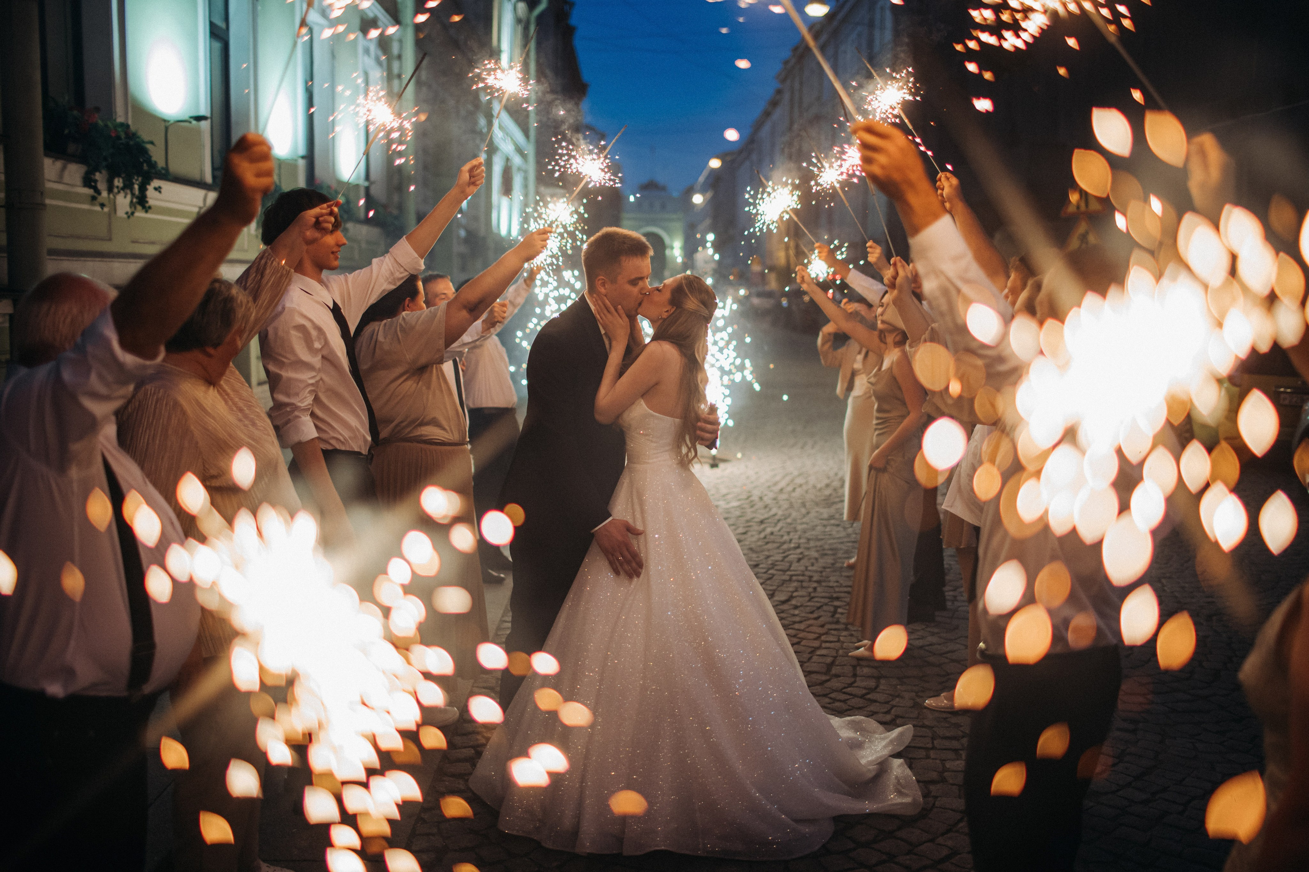 Unique wedding photography service based in New Zealand, capturing your special moments with a fresh, creative eye