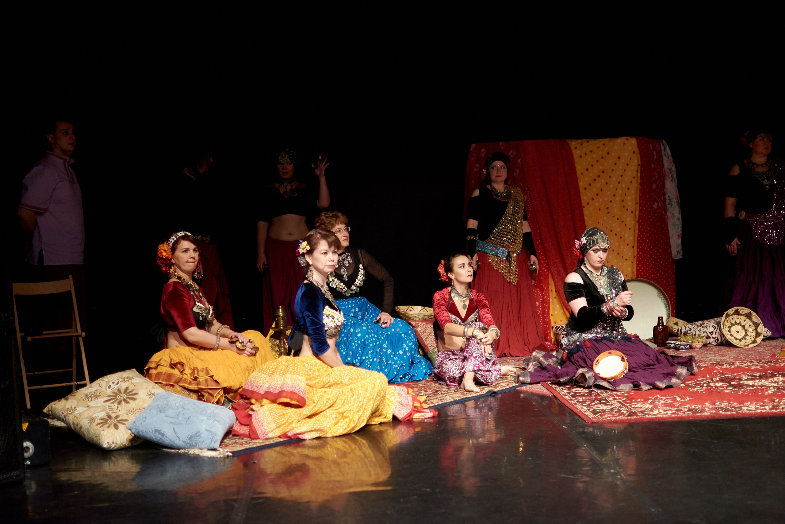 Город танцующего народа. Ольга Чёкотова (Фотограф Кострома)