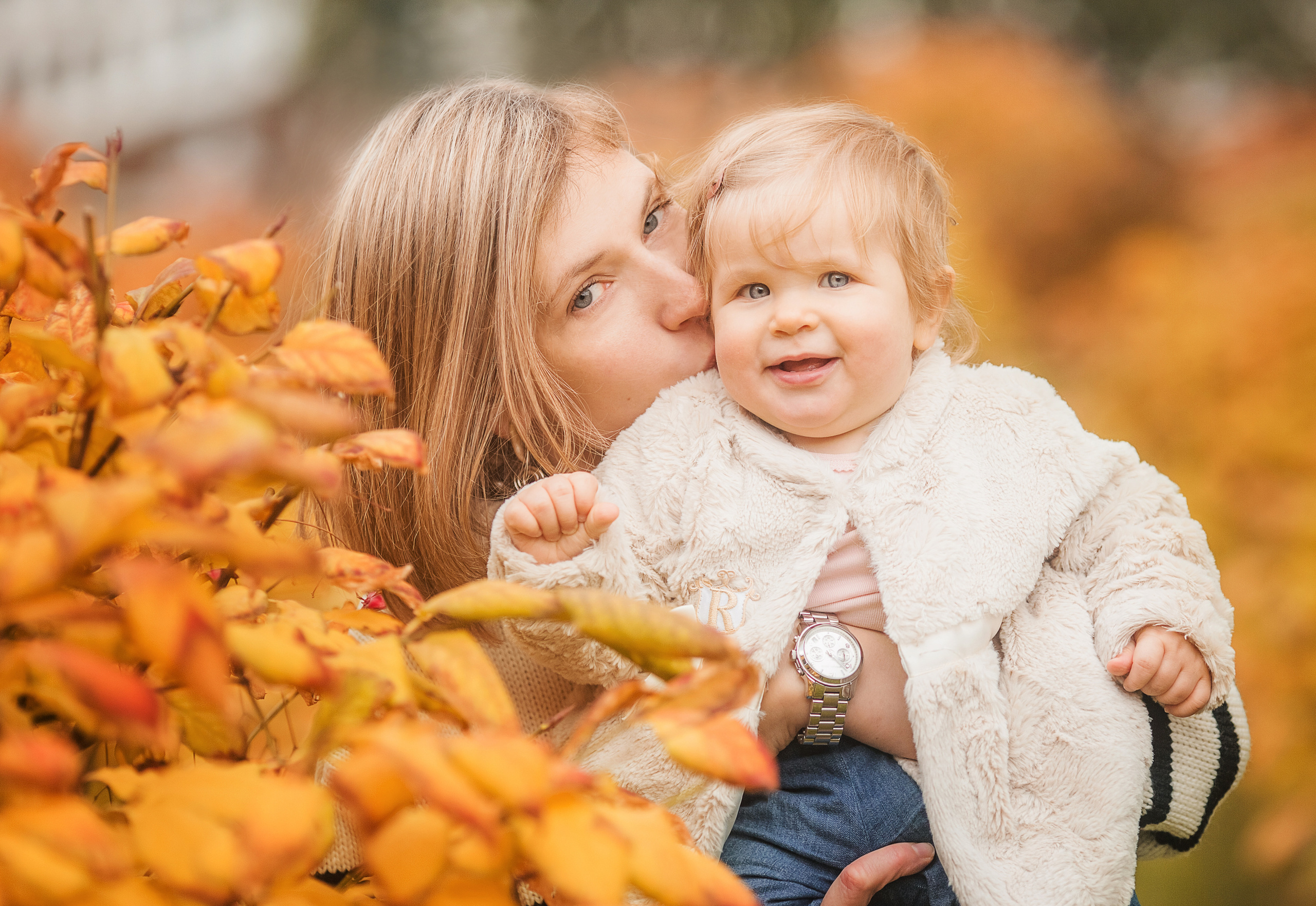 4 фотосессии одной семьи. Зима, весна, лето и осень. צלם ואמן ילדים ומשפחה