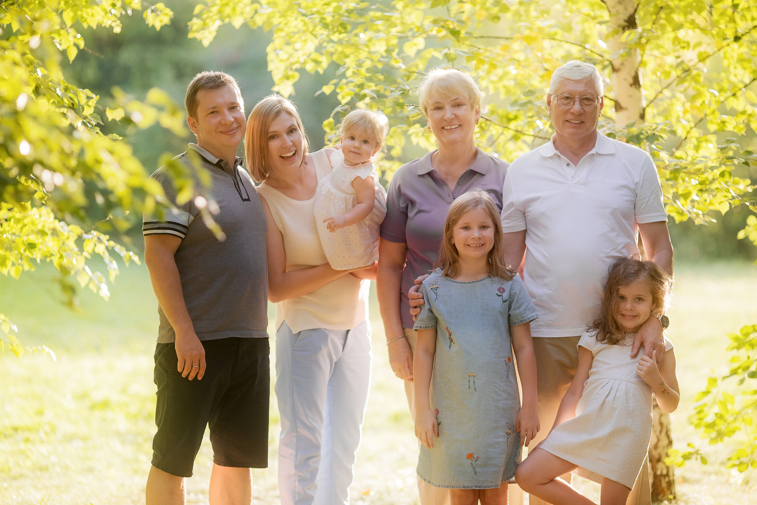 4 фотосессии одной семьи. Зима, весна, лето и осень. צלם ואמן ילדים ומשפחה