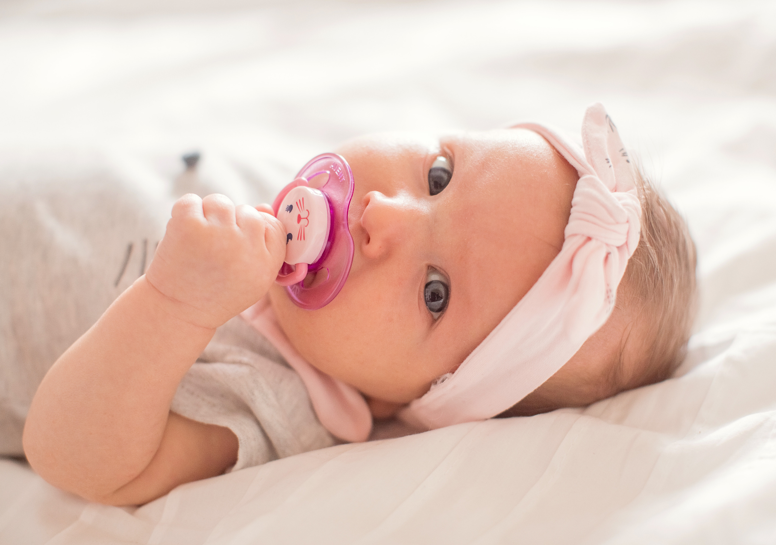 4 фотосессии одной семьи. Зима, весна, лето и осень. צלם ואמן ילדים ומשפחה