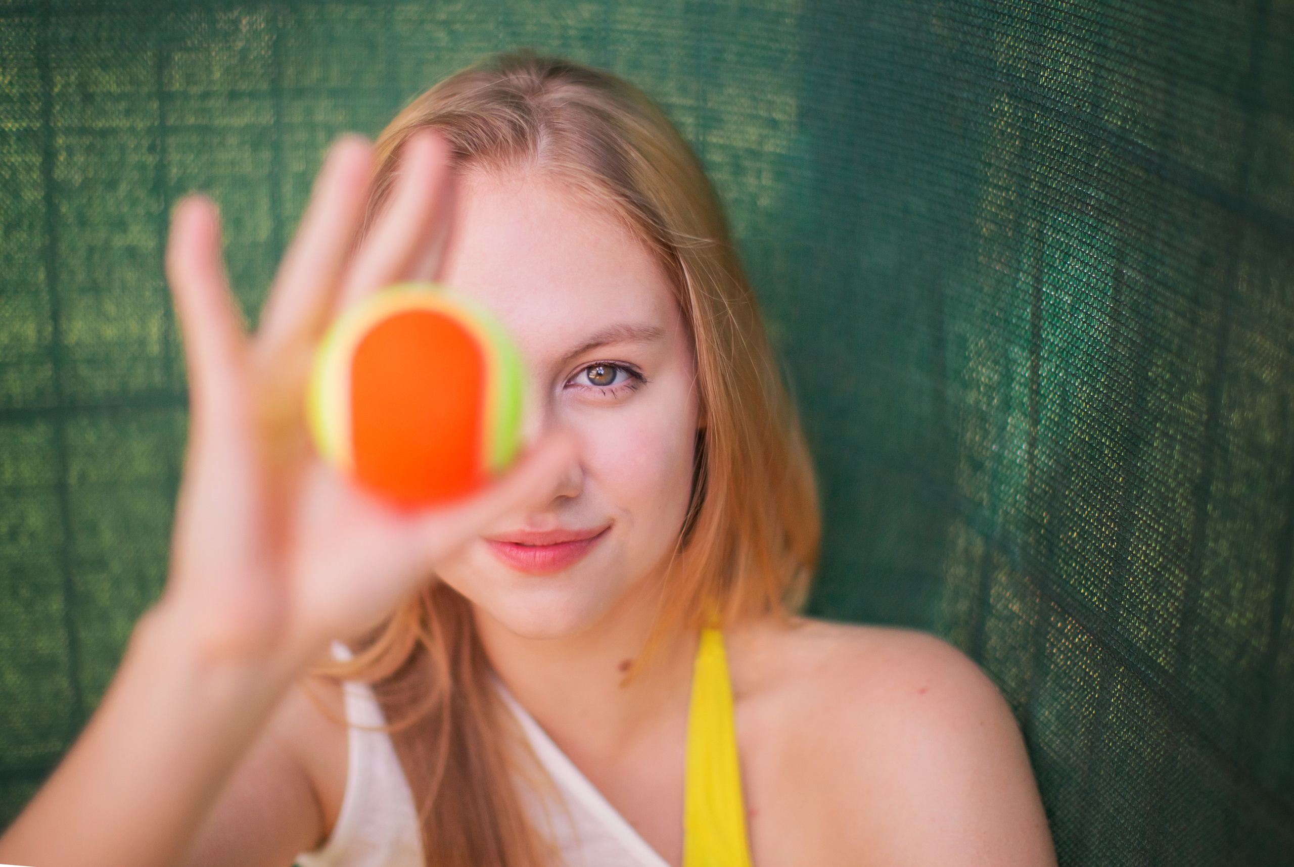 Полина. Тренер по теннису. צלם ואמן ילדים ומשפחה