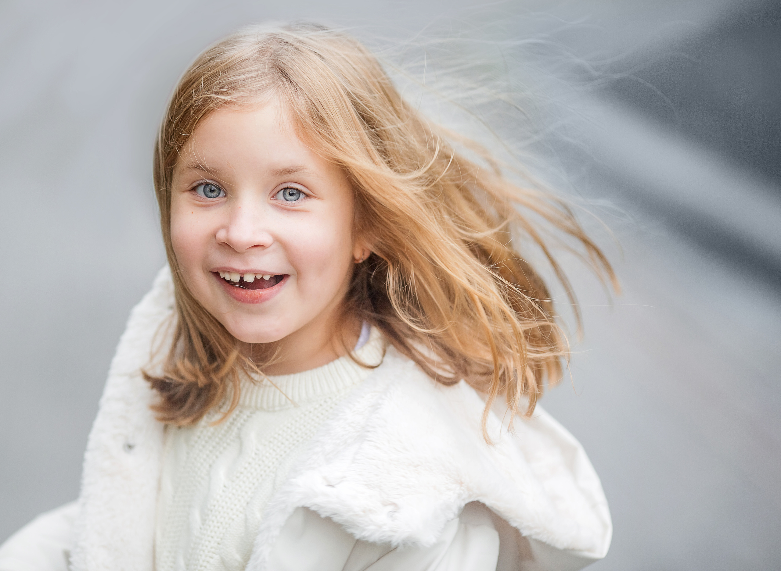 4 фотосессии одной семьи. Зима, весна, лето и осень. צלם ואמן ילדים ומשפחה