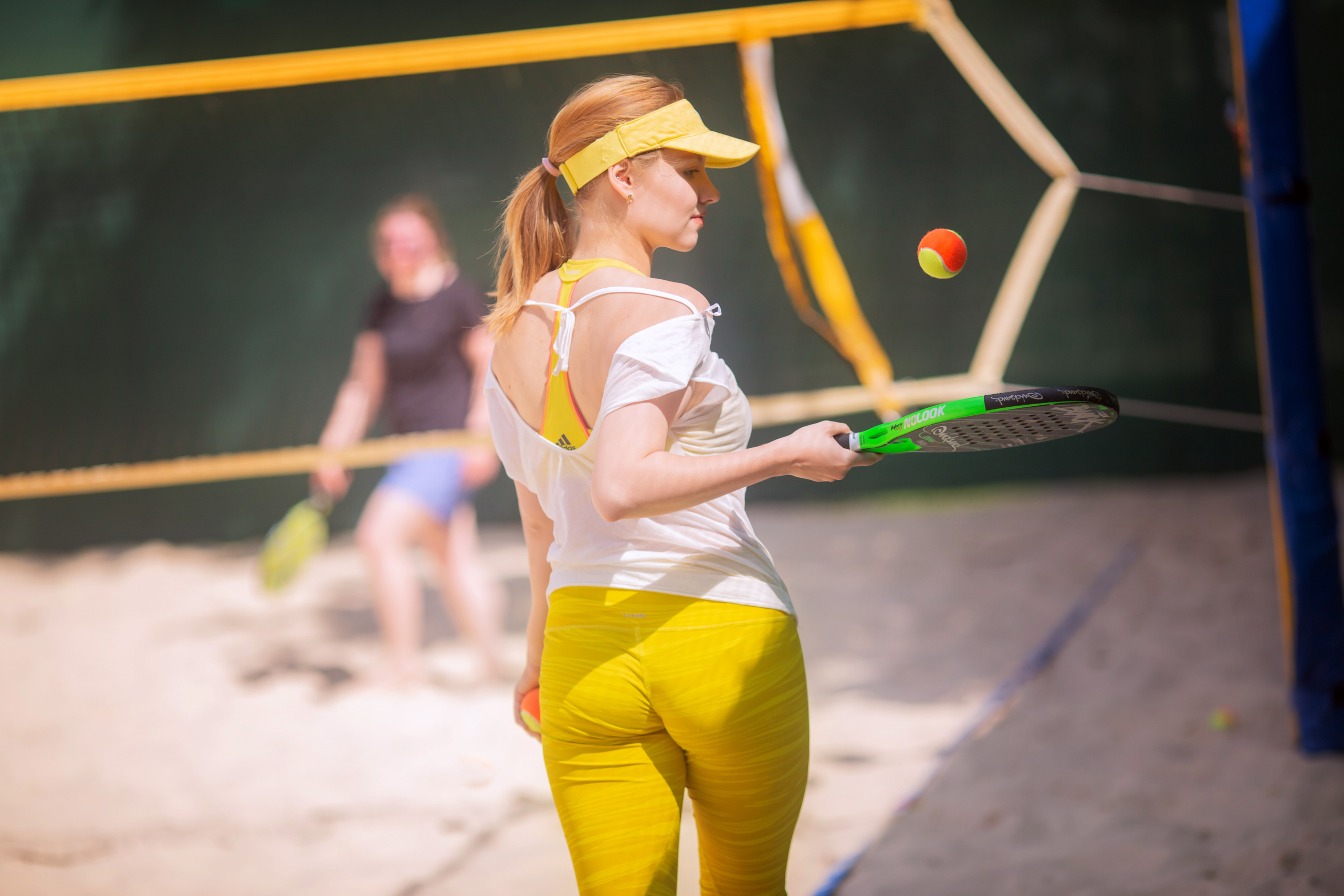 Полина. Тренер по теннису. צלם ואמן ילדים ומשפחה